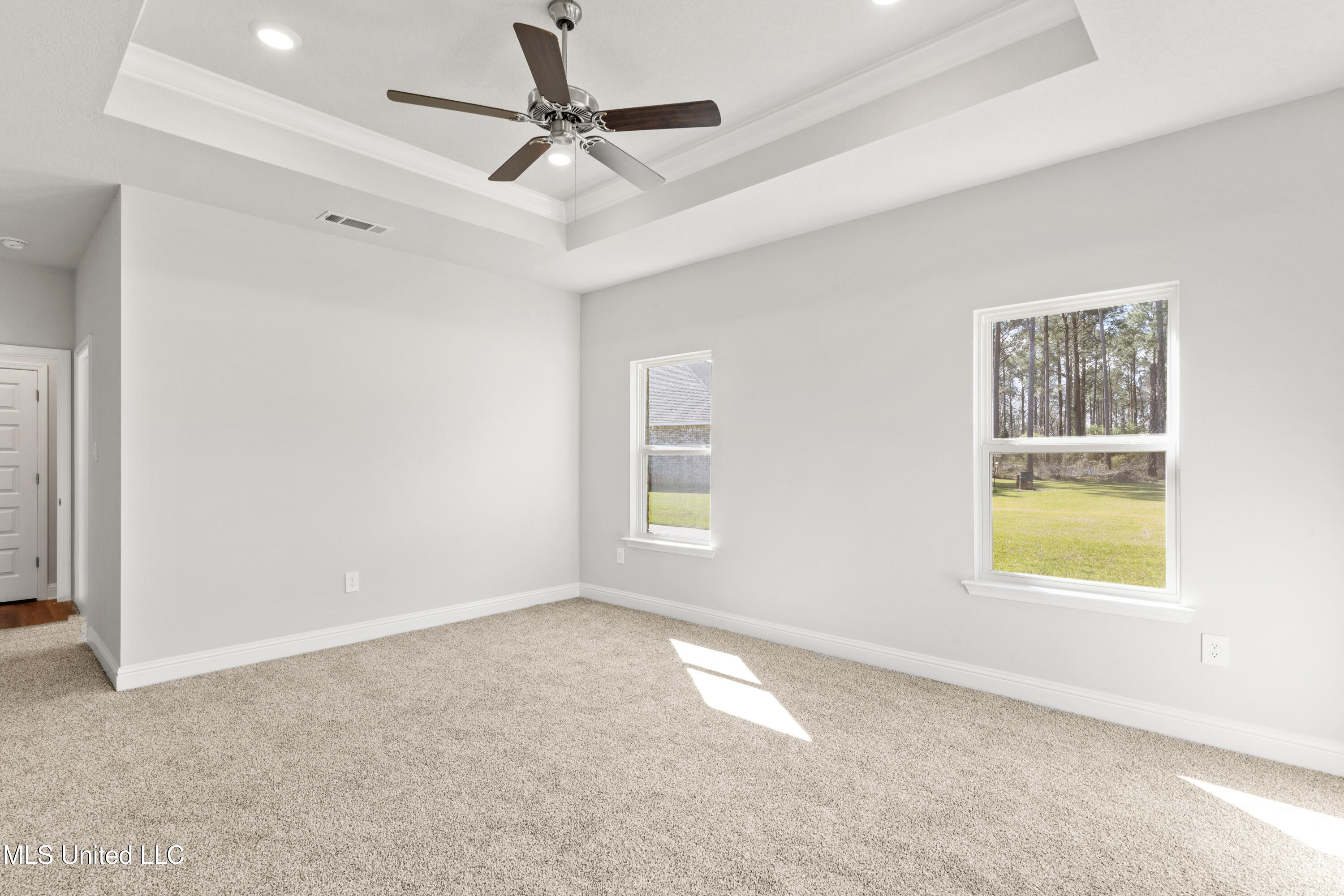 16198 Blue Ridge Drive Property Photo 14