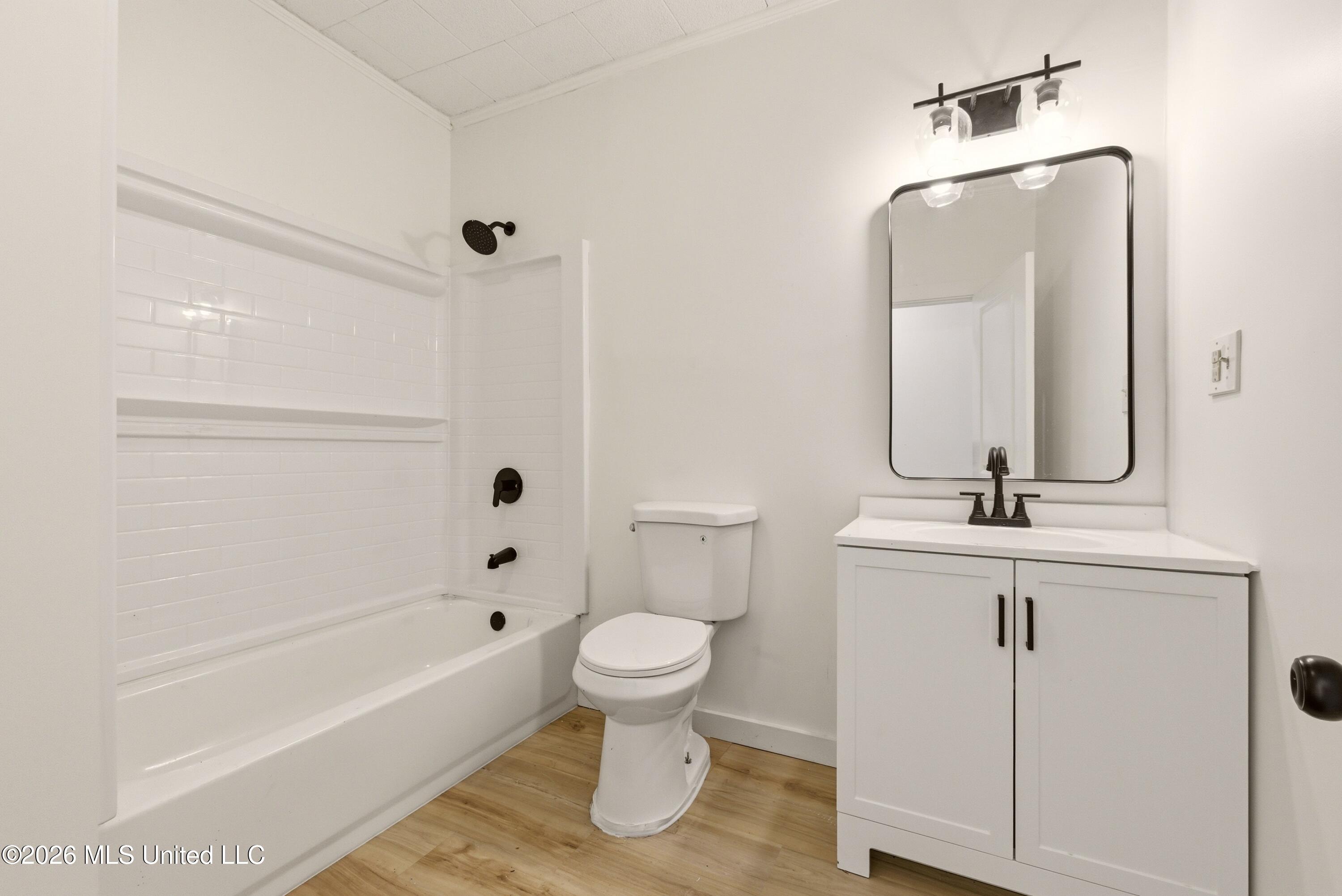 335 E College Avenue Property Photo 17