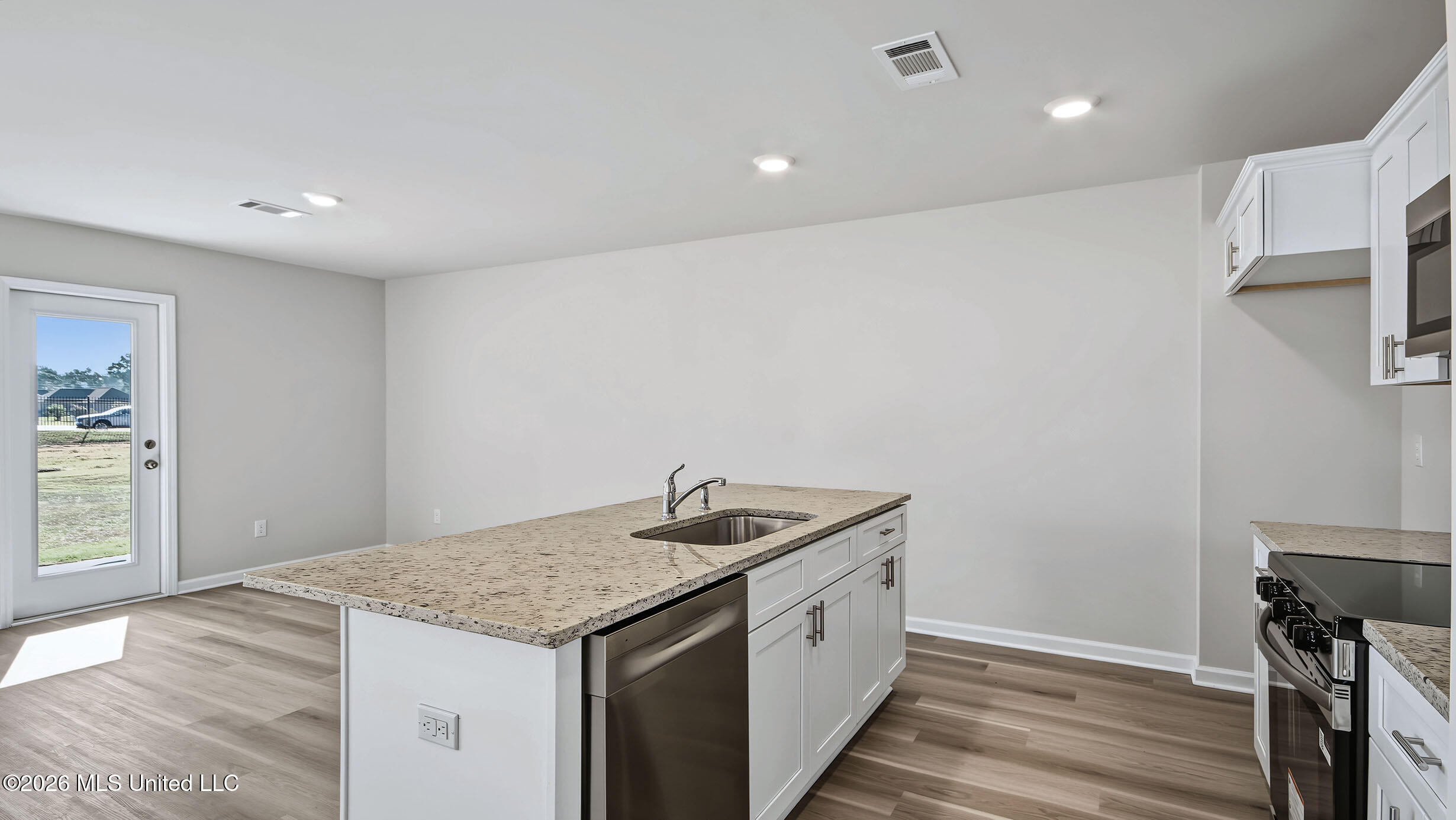 108 Parkwood Court Property Photo 15