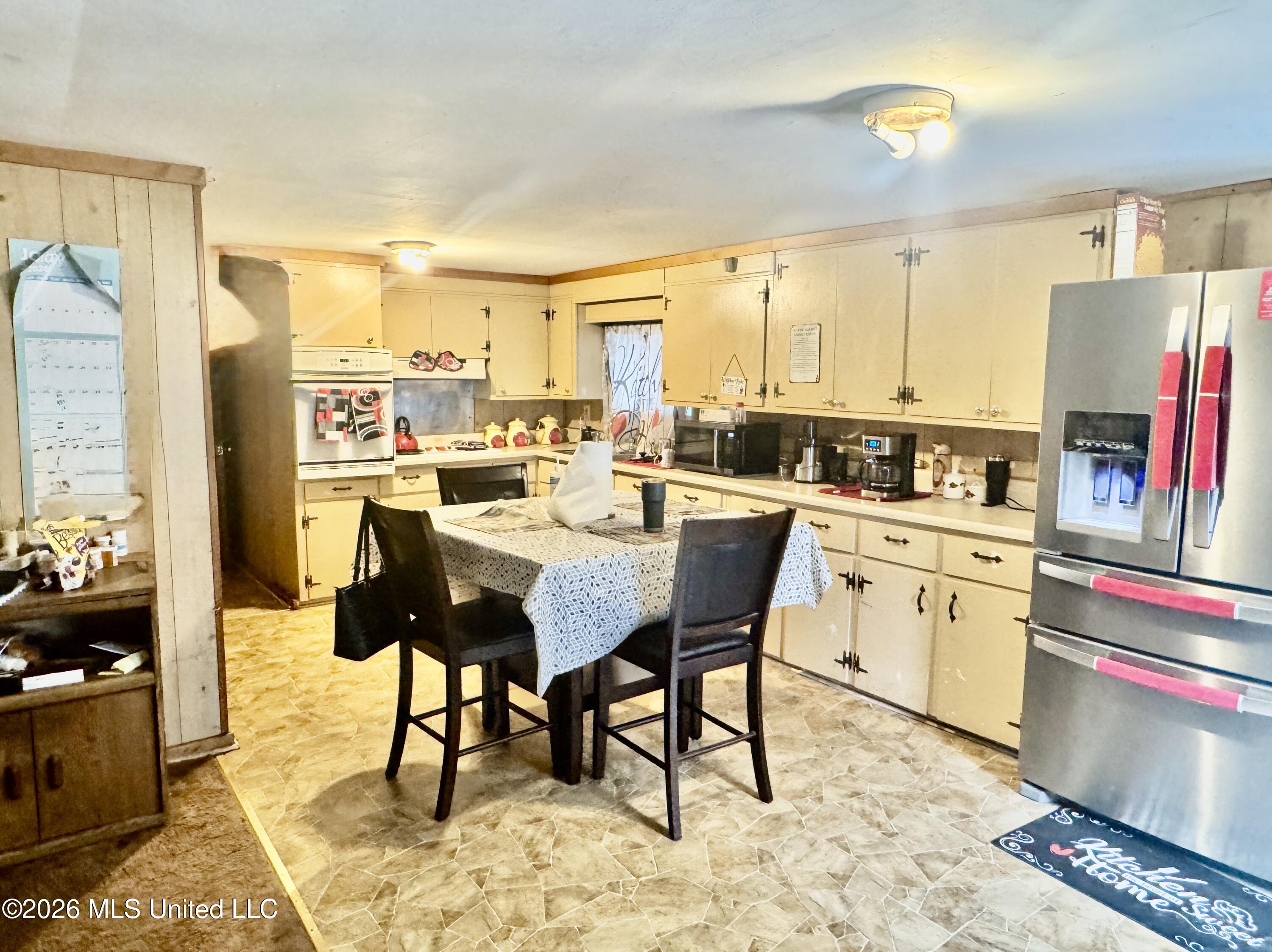 175 Chatham Drive Property Photo 6