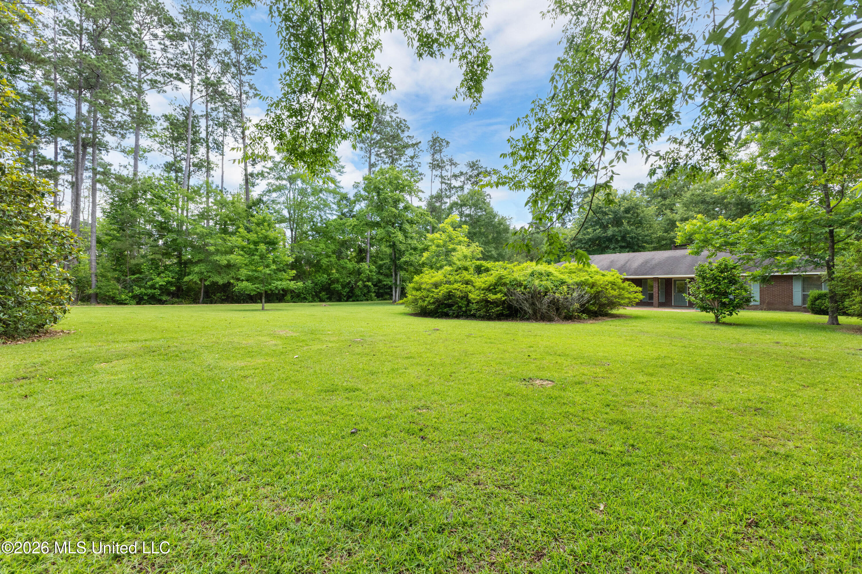 1034 Hope Drive Property Photo 2