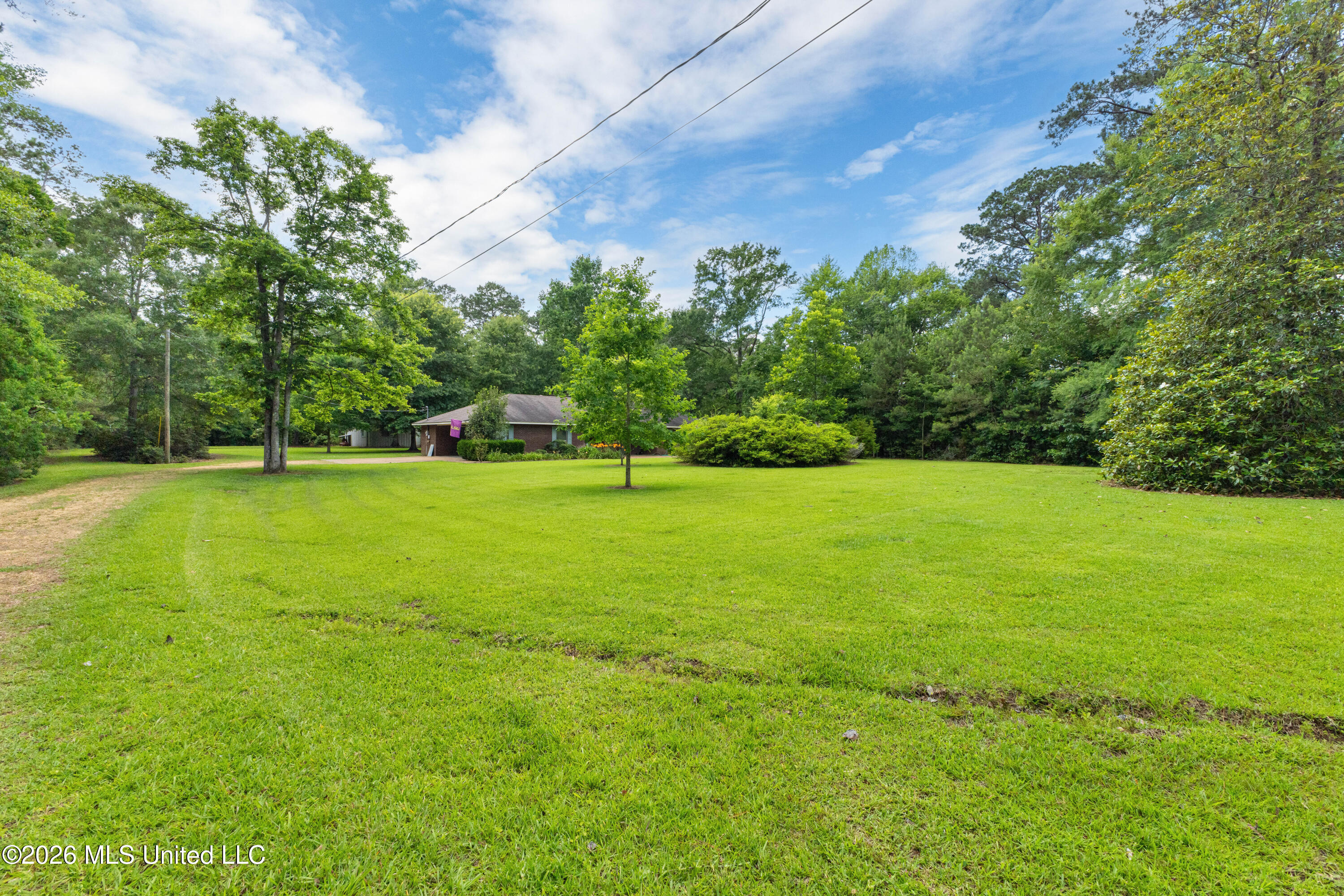 1034 Hope Drive Property Photo 3