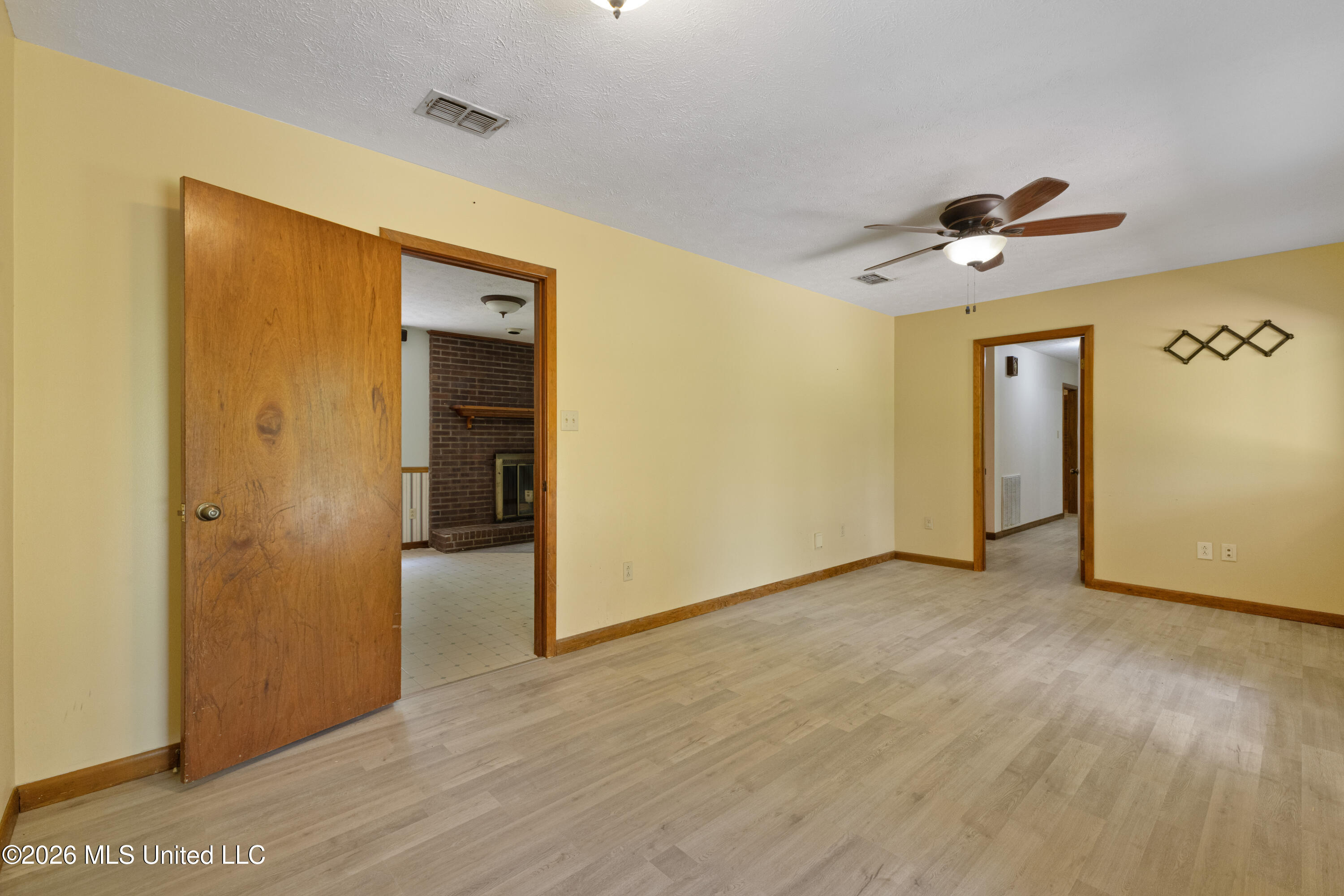 1034 Hope Drive Property Photo 7