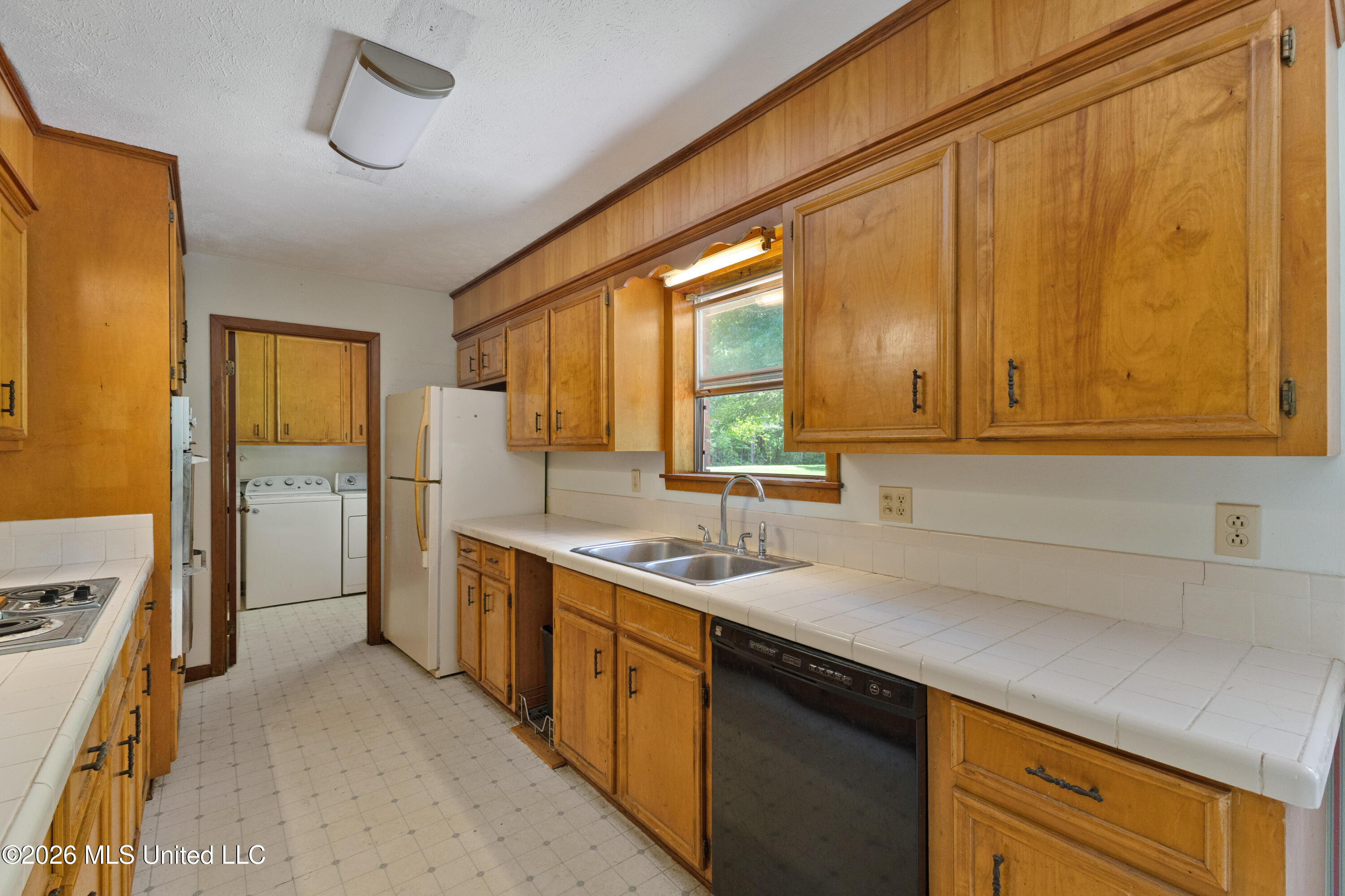 1034 Hope Drive Property Photo 15