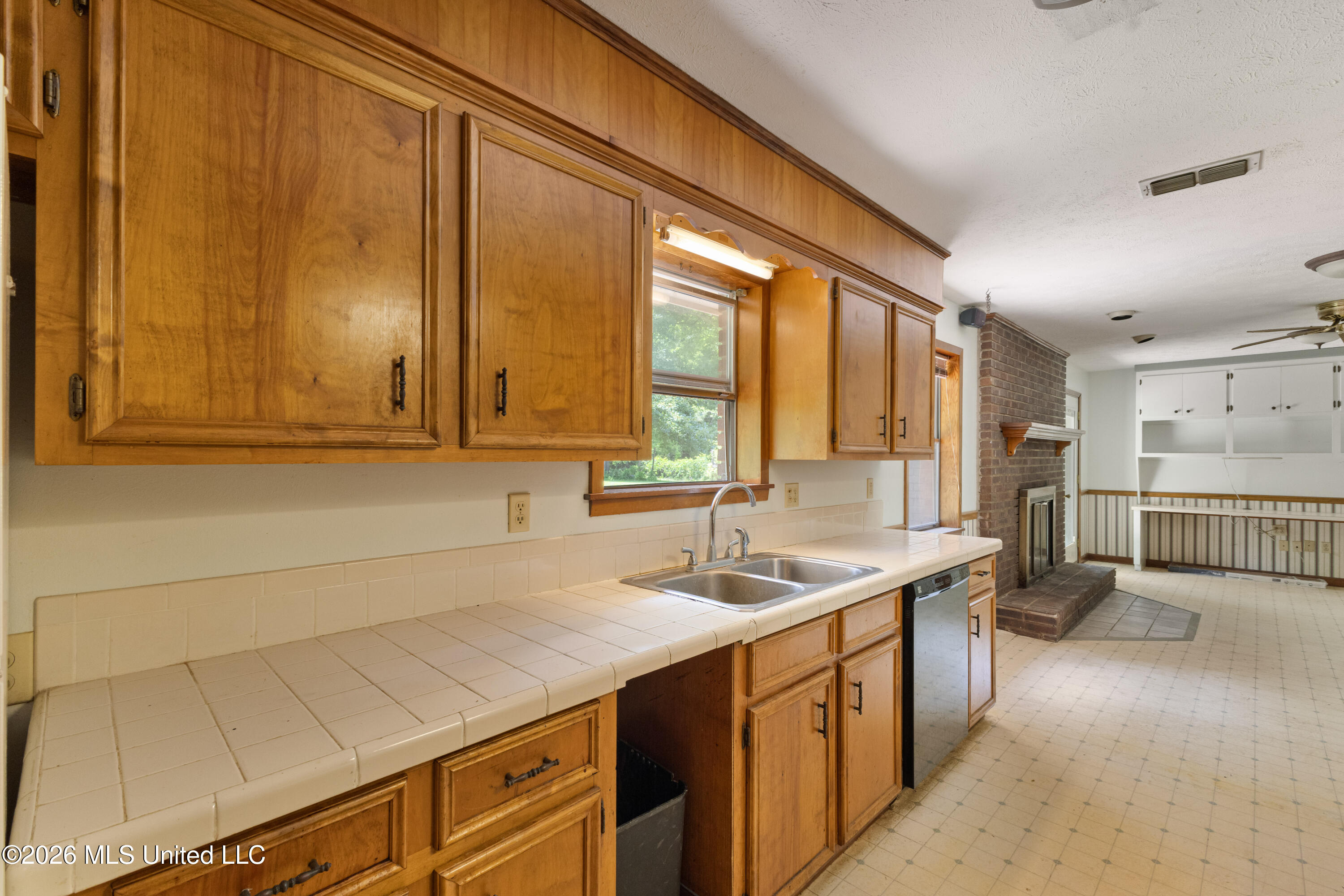 1034 Hope Drive Property Photo 16