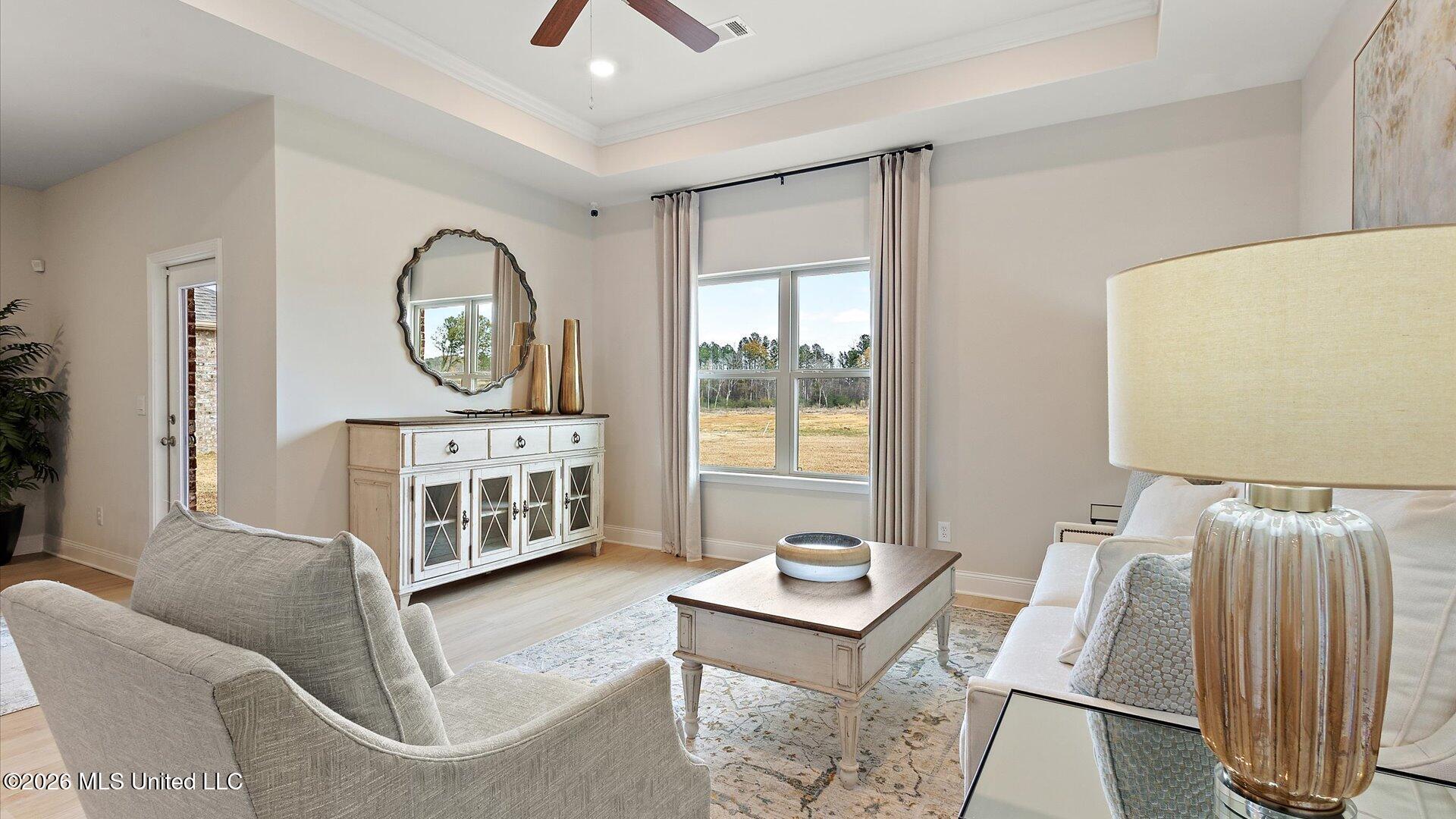 723 Honeysuckle Loop Property Photo 10