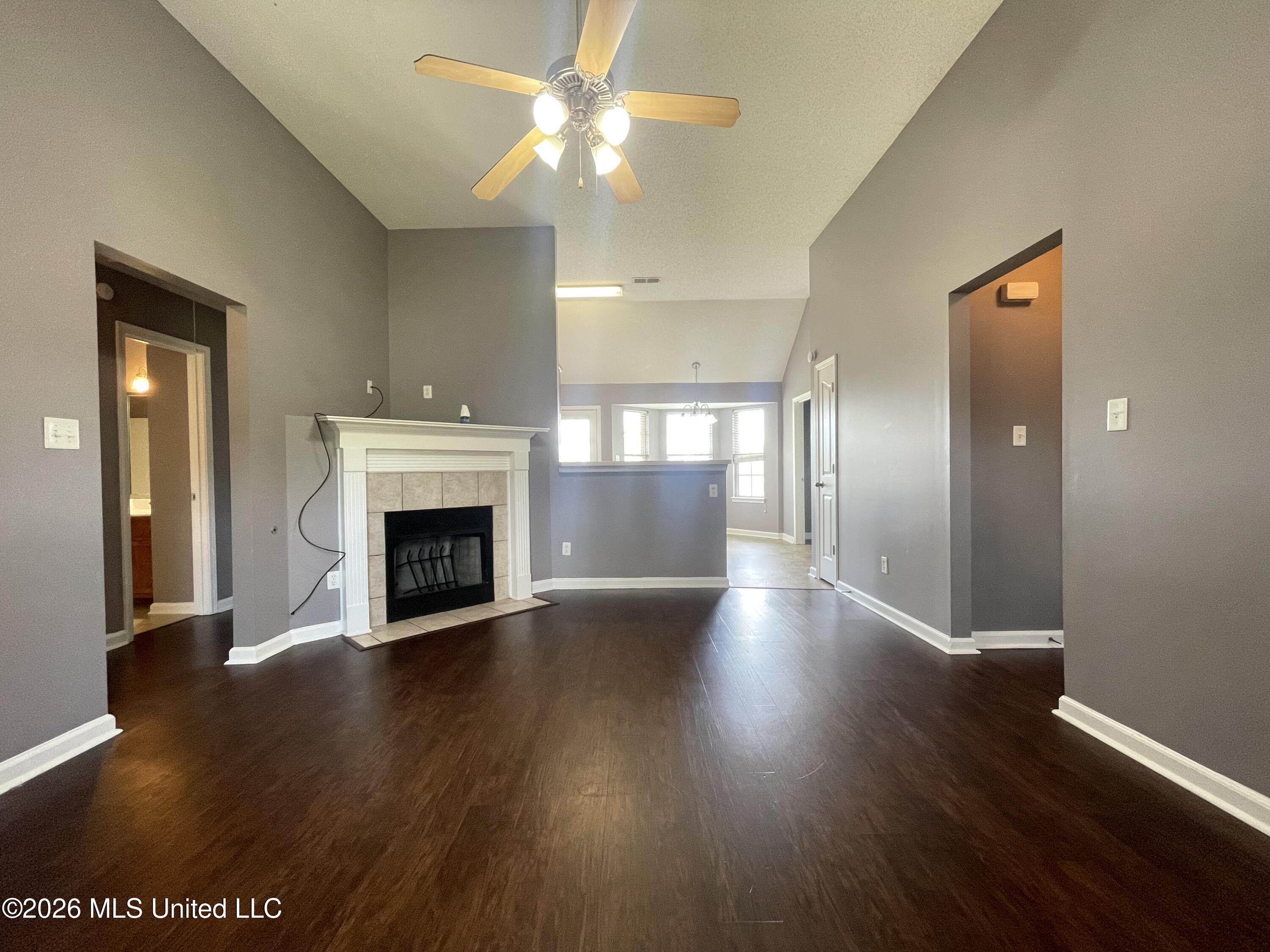 3815 Conrail Circle Property Photo 2
