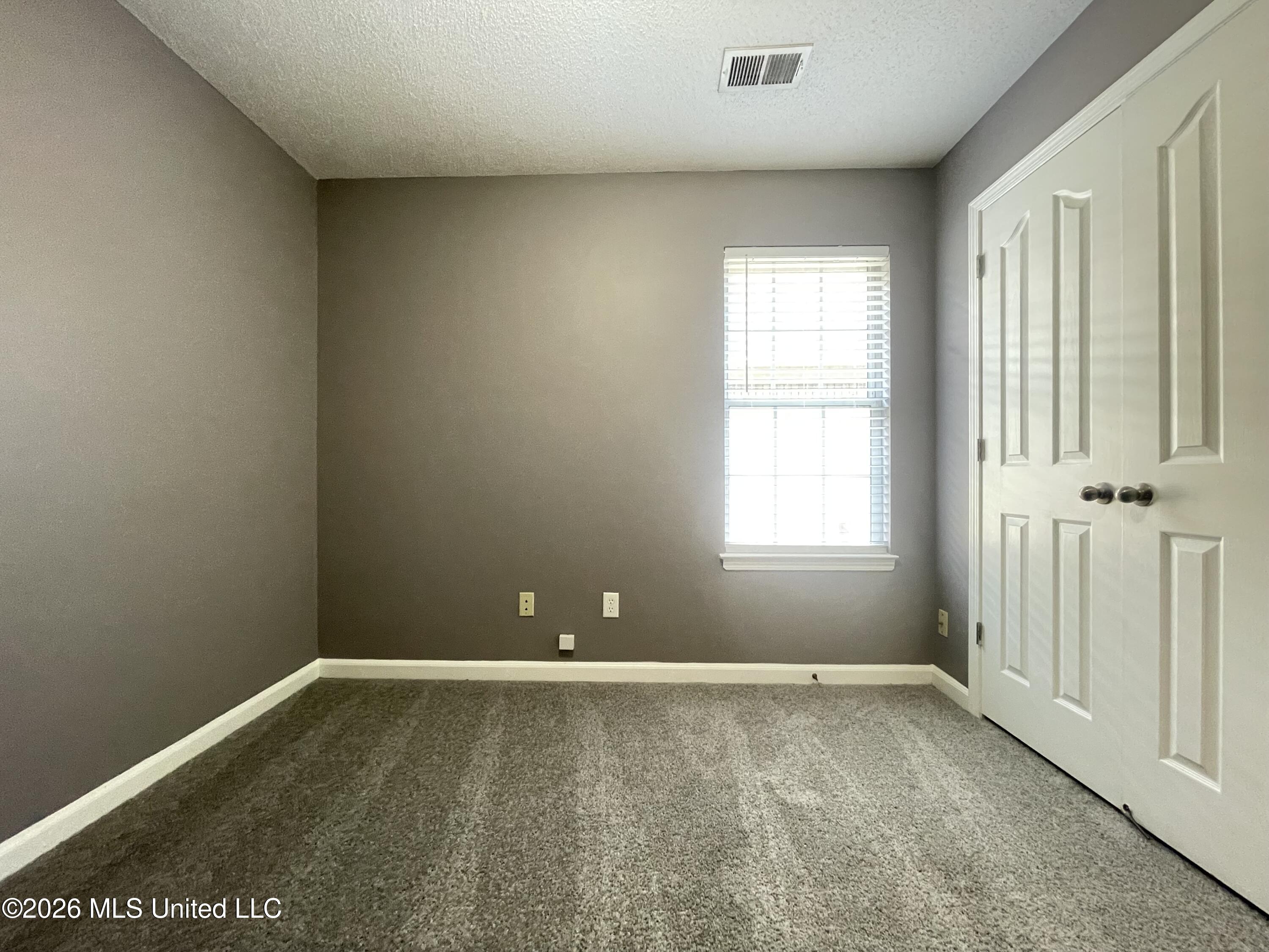 3815 Conrail Circle Property Photo 8