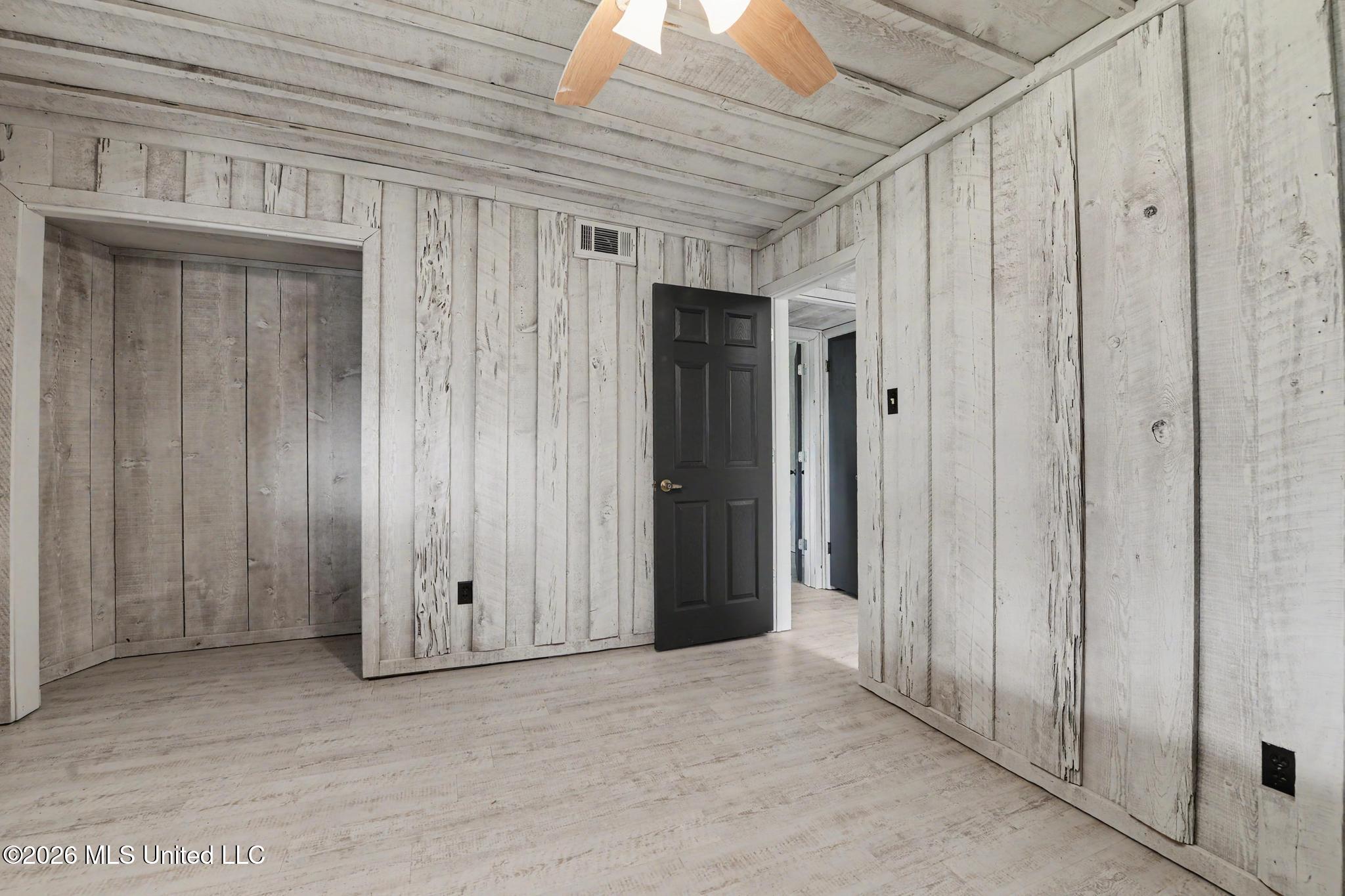 7417 Bluff Point Road Property Photo 15