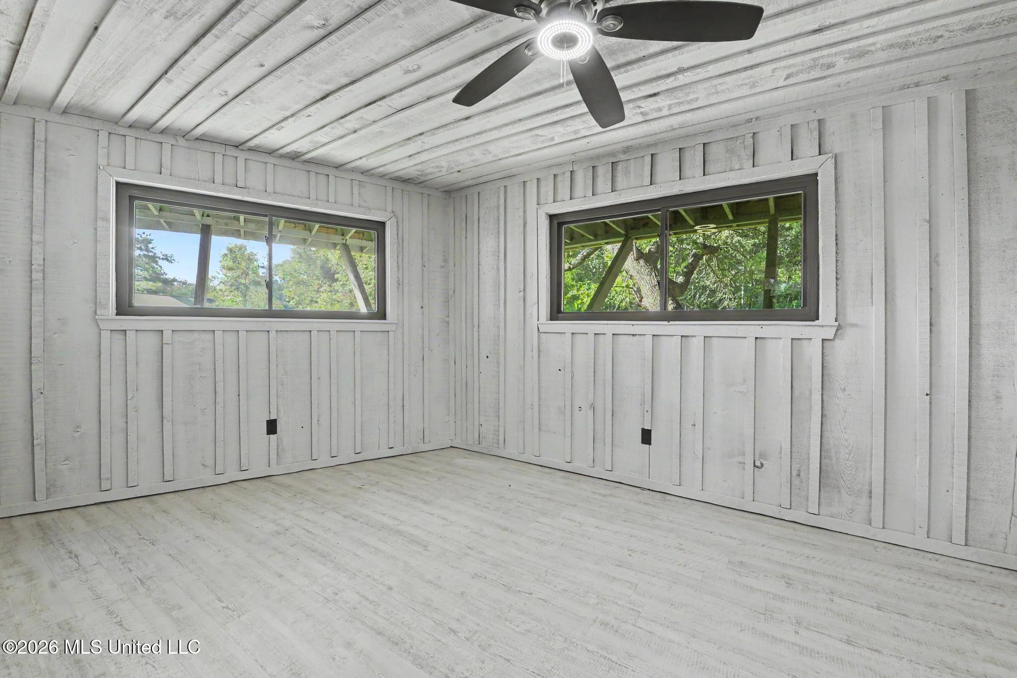 7417 Bluff Point Road Property Photo 16