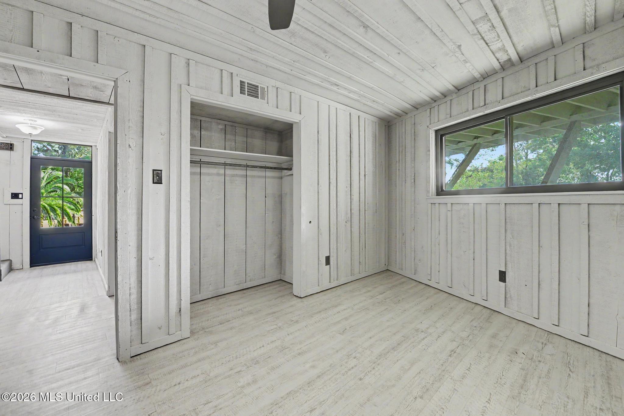 7417 Bluff Point Road Property Photo 17