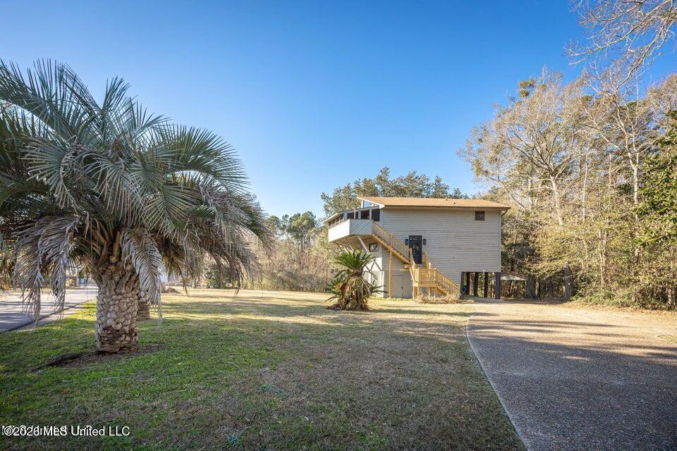 7417 Bluff Point Road Property Photo 44