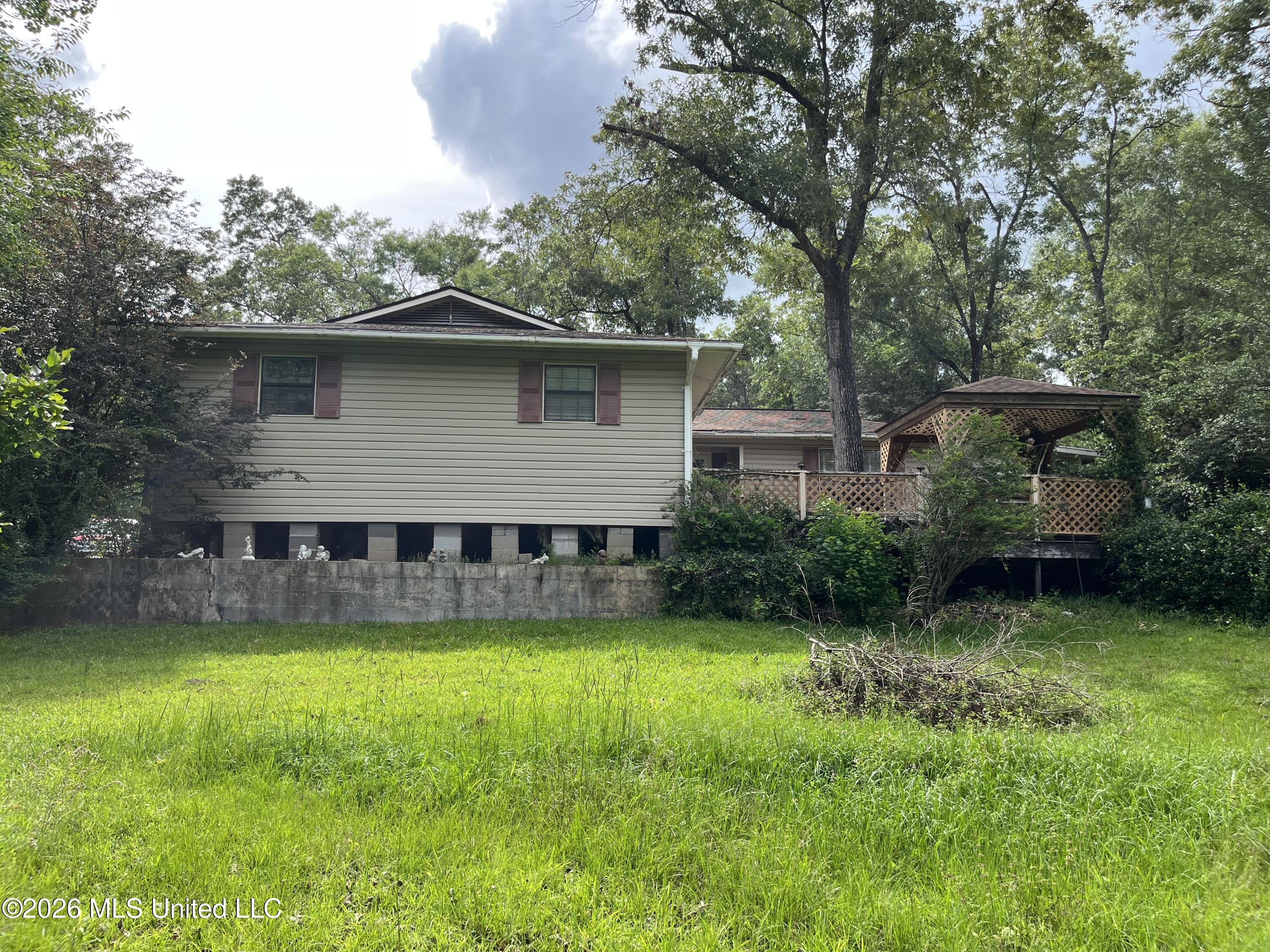 405 Old Highway 49 Property Photo 1