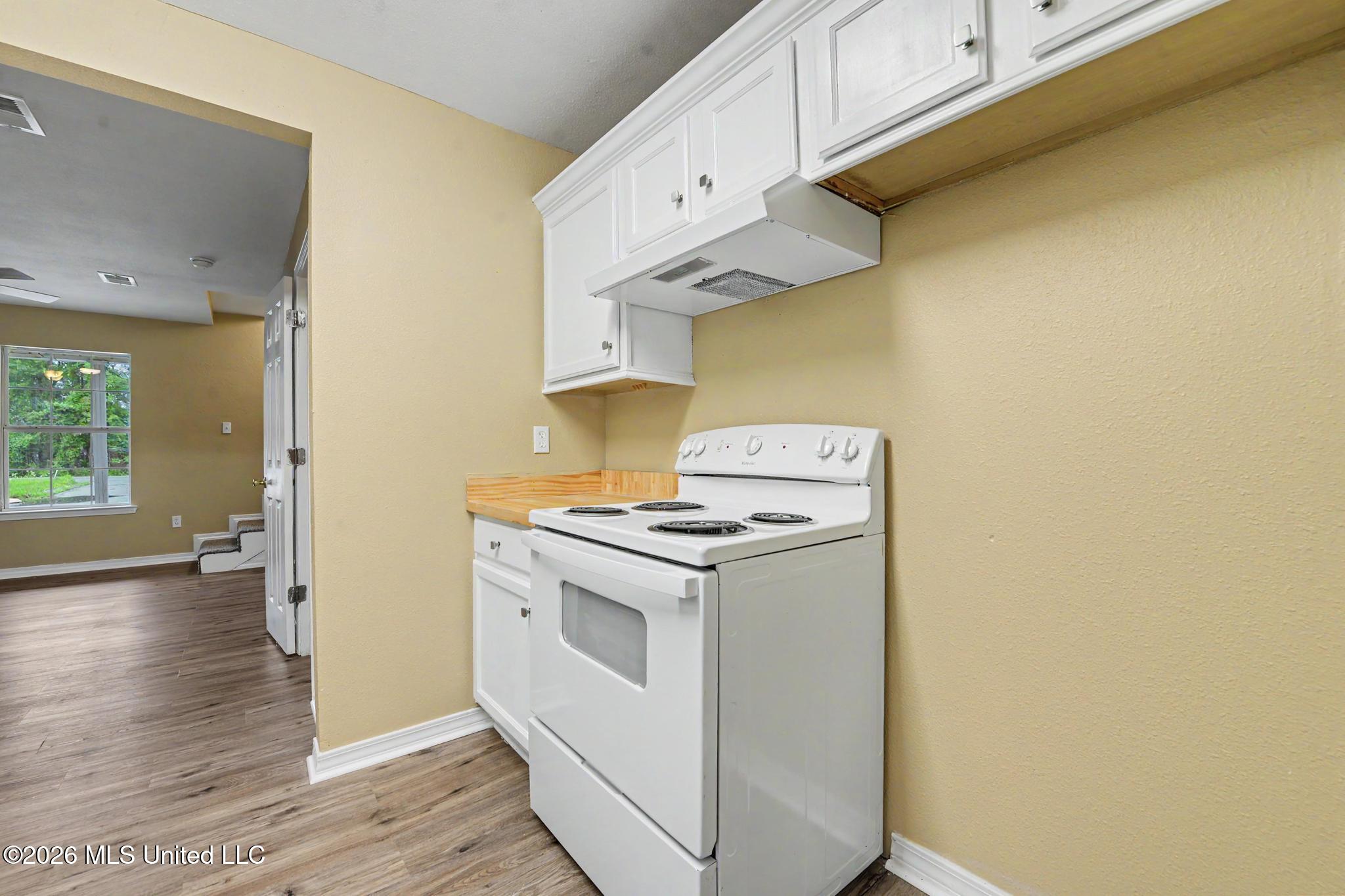 10481 Cal Lane Property Photo 8
