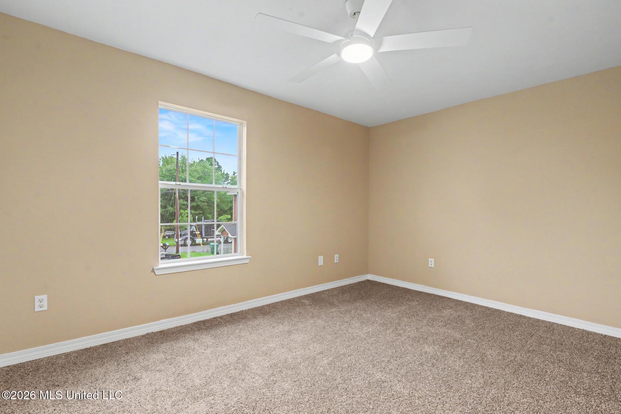 10481 Cal Lane Property Photo 11