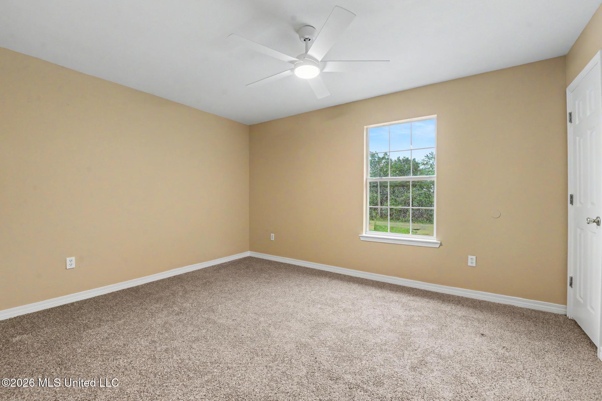 10481 Cal Lane Property Photo 13
