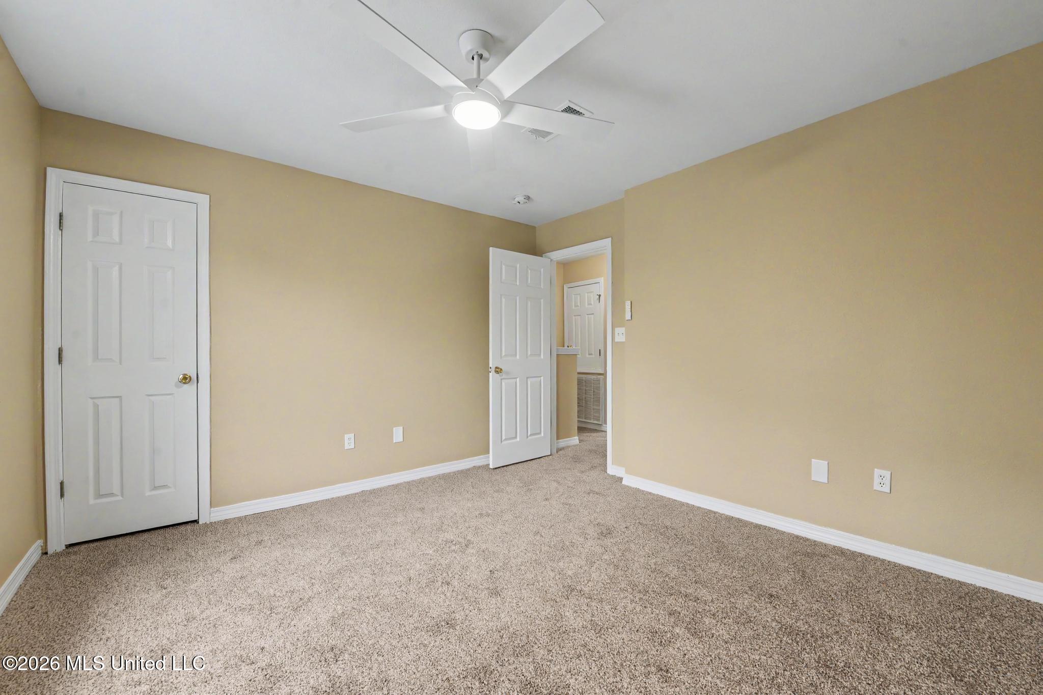 10481 Cal Lane Property Photo 14