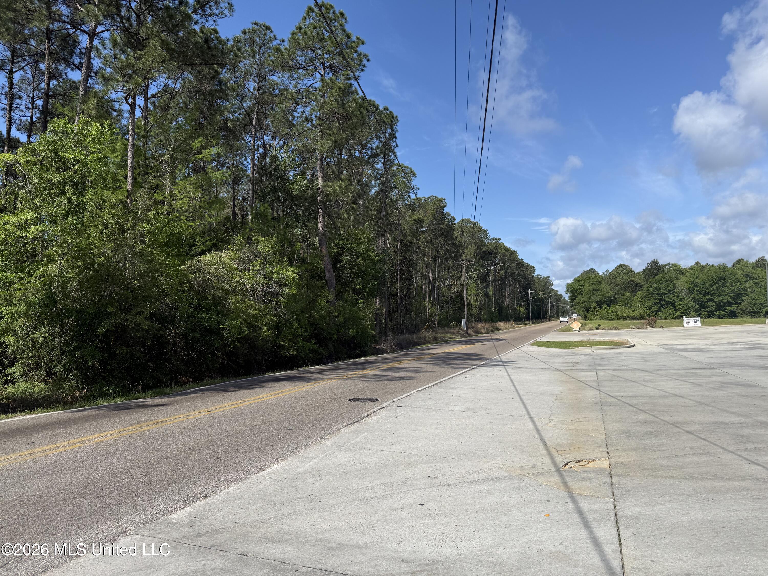 28th Street Property Photo 7