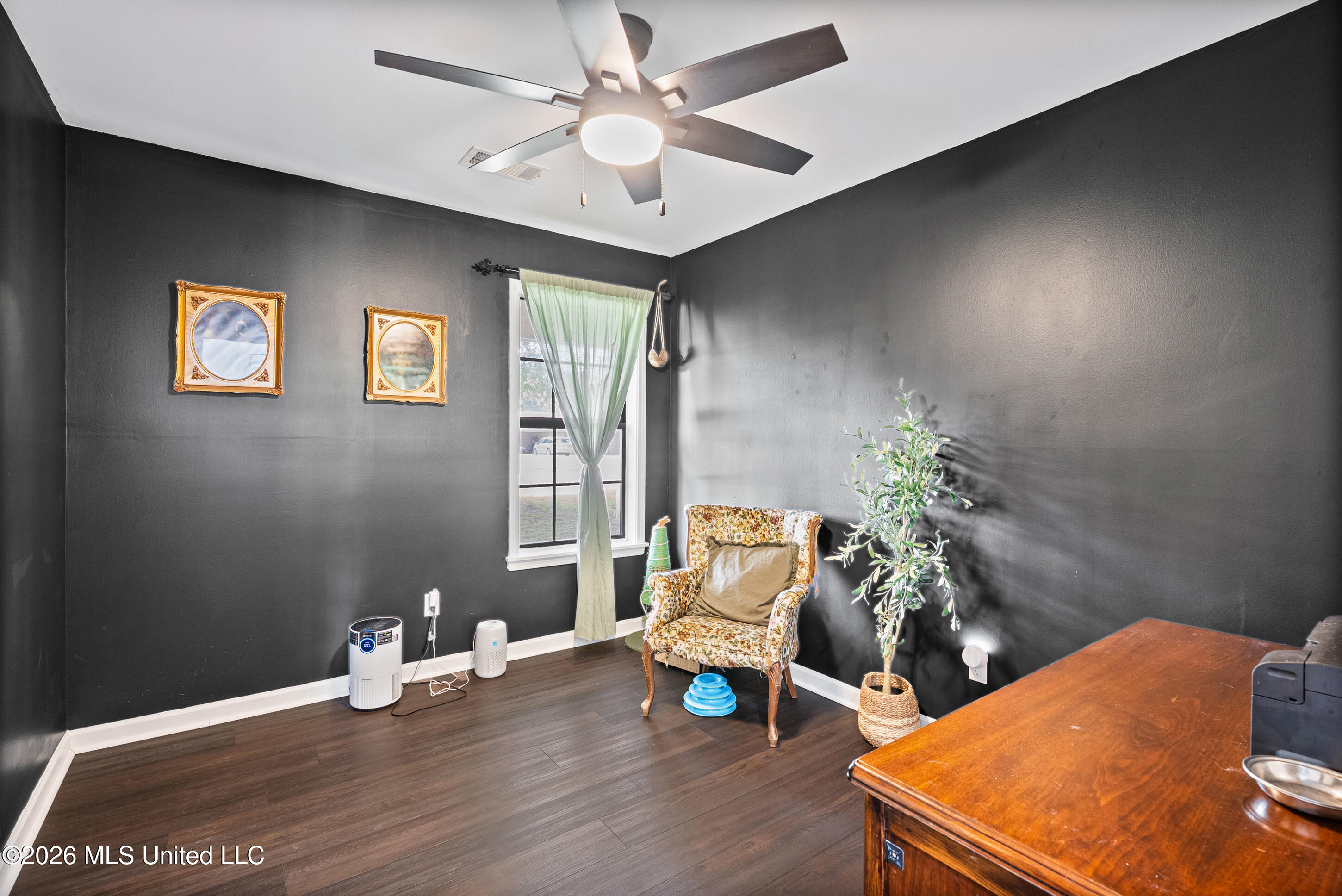 203 Lanelle Cove Property Photo 19