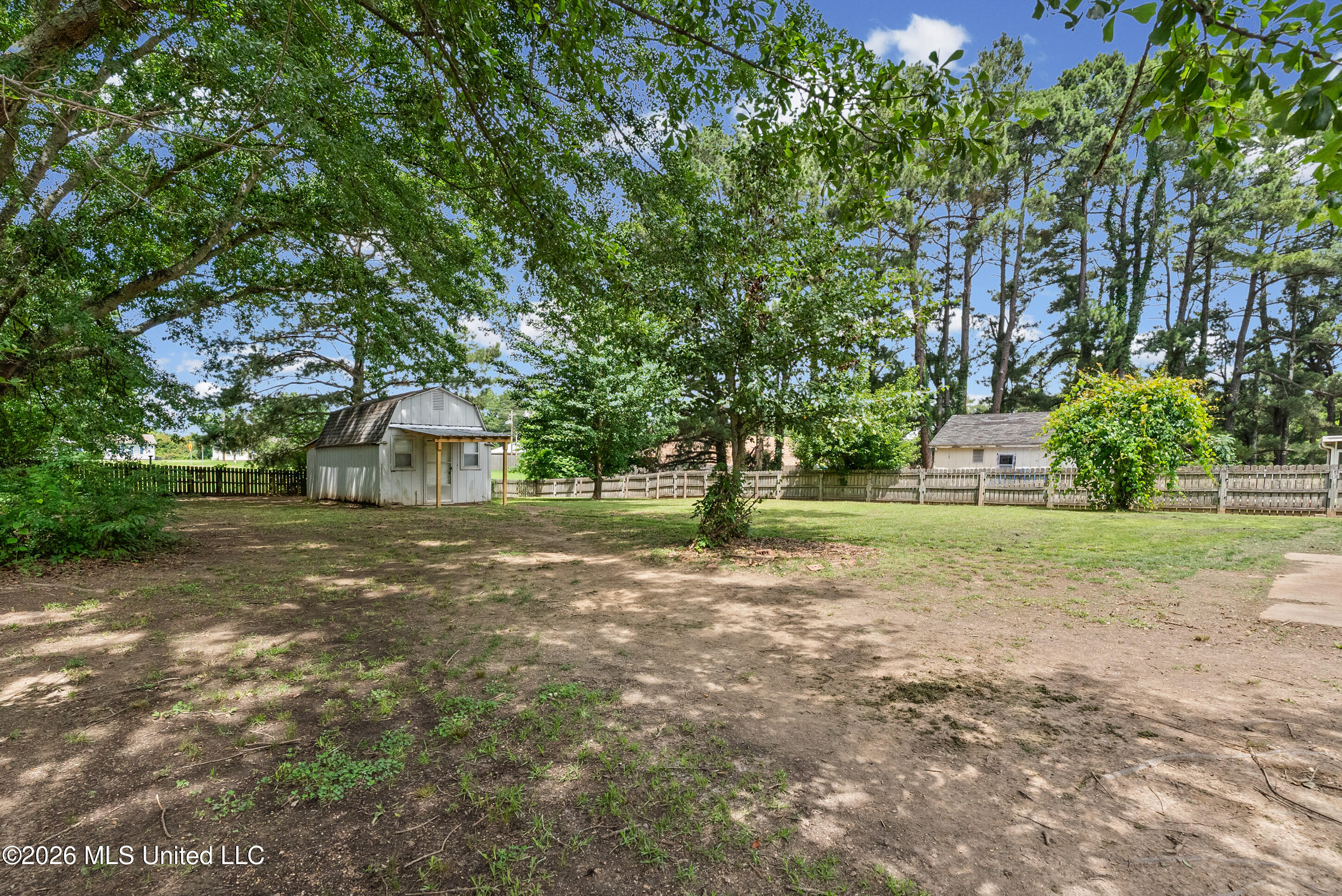 203 Lanelle Cove Property Photo 21