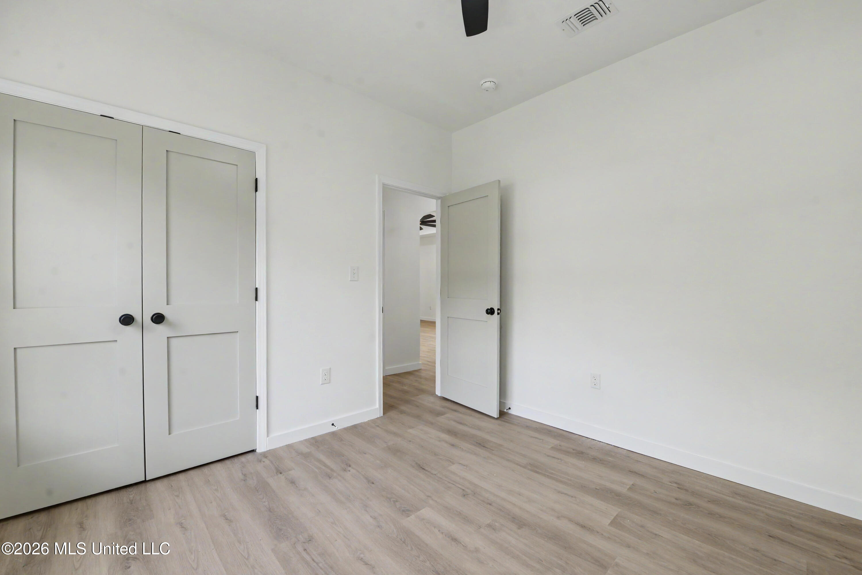 3528 Shamrock Court Property Photo 25
