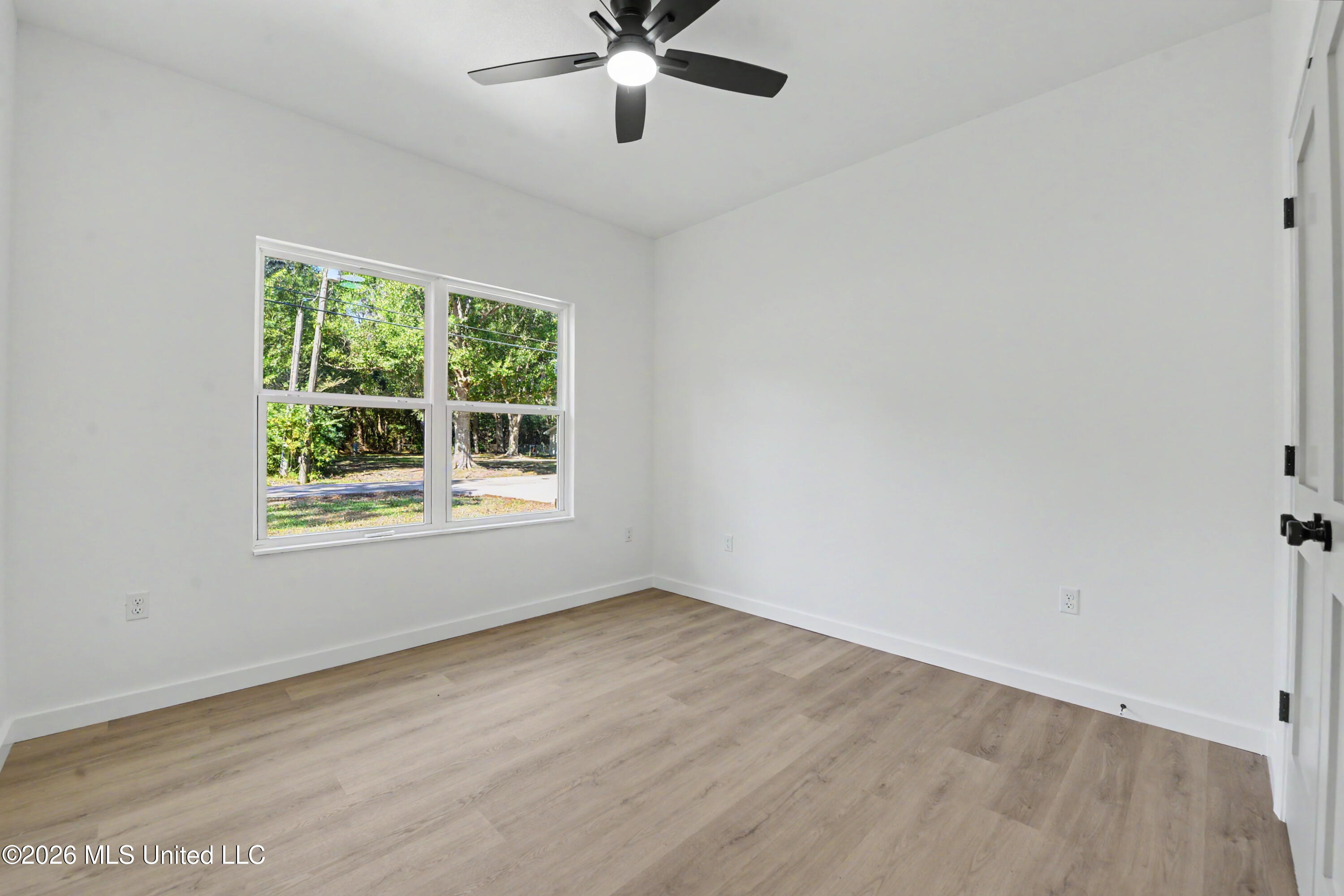 3528 Shamrock Court Property Photo 26