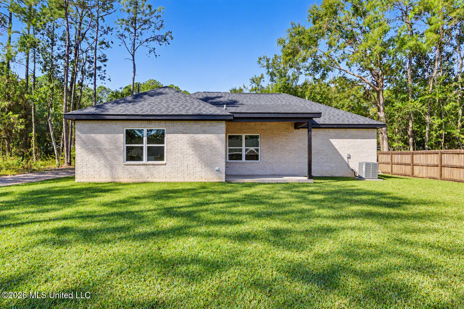 3528 Shamrock Court Property Photo 33