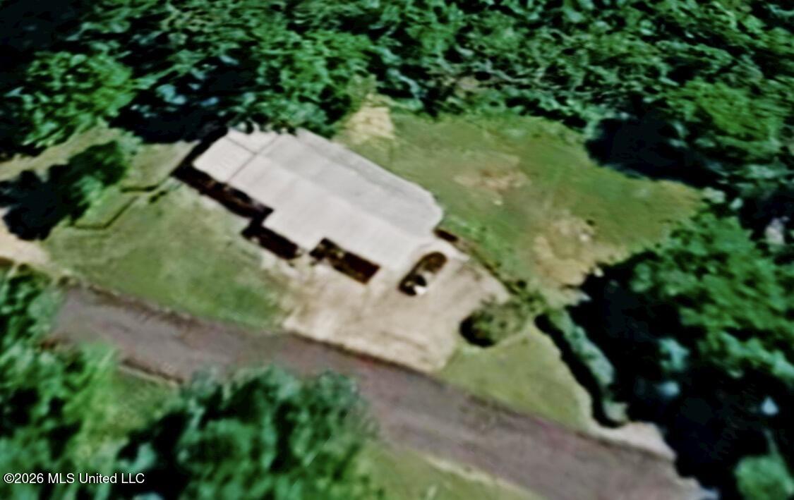 1800 Ingram Road Property Photo 4