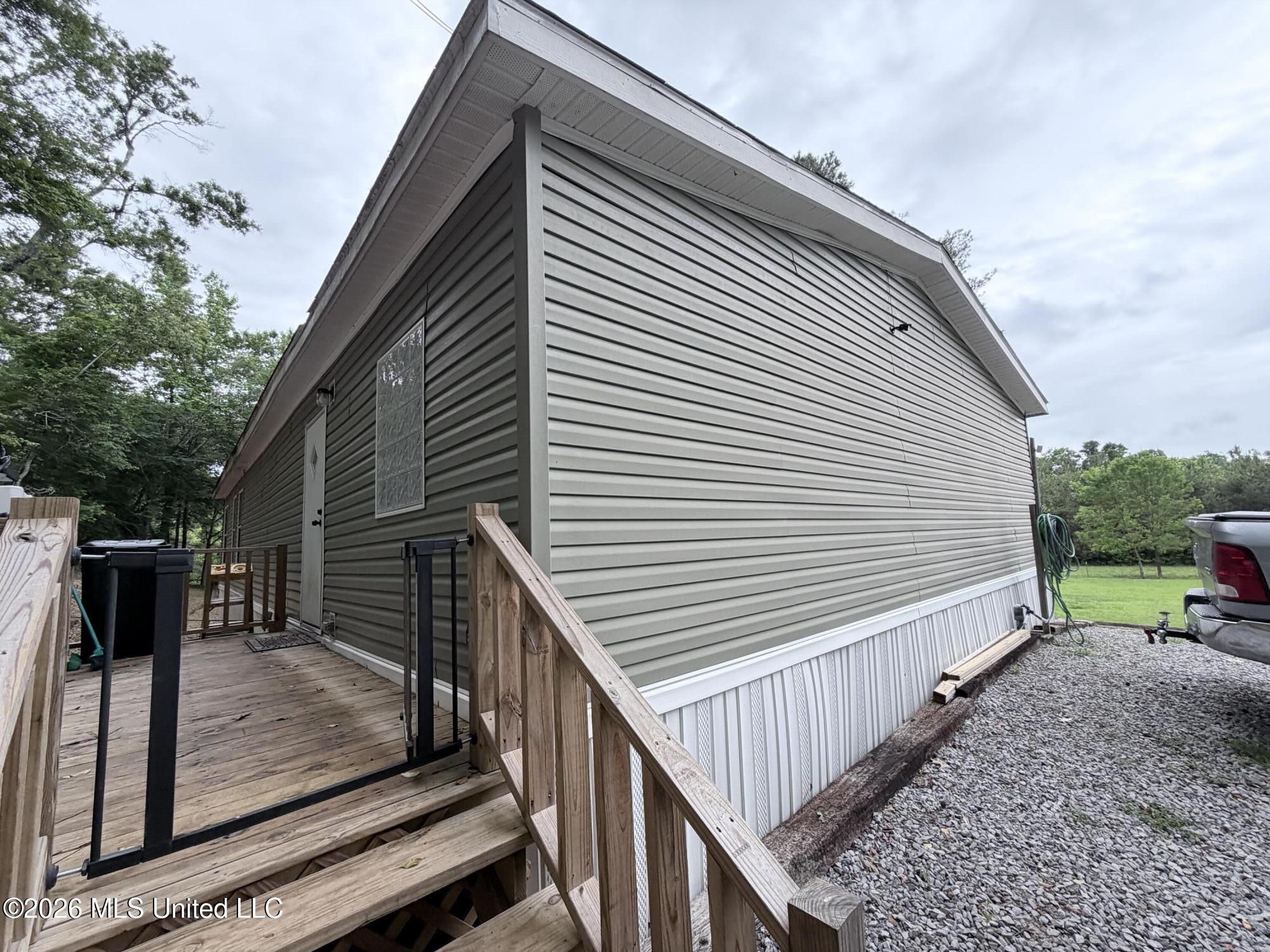 439 County Road 444 Property Photo 24