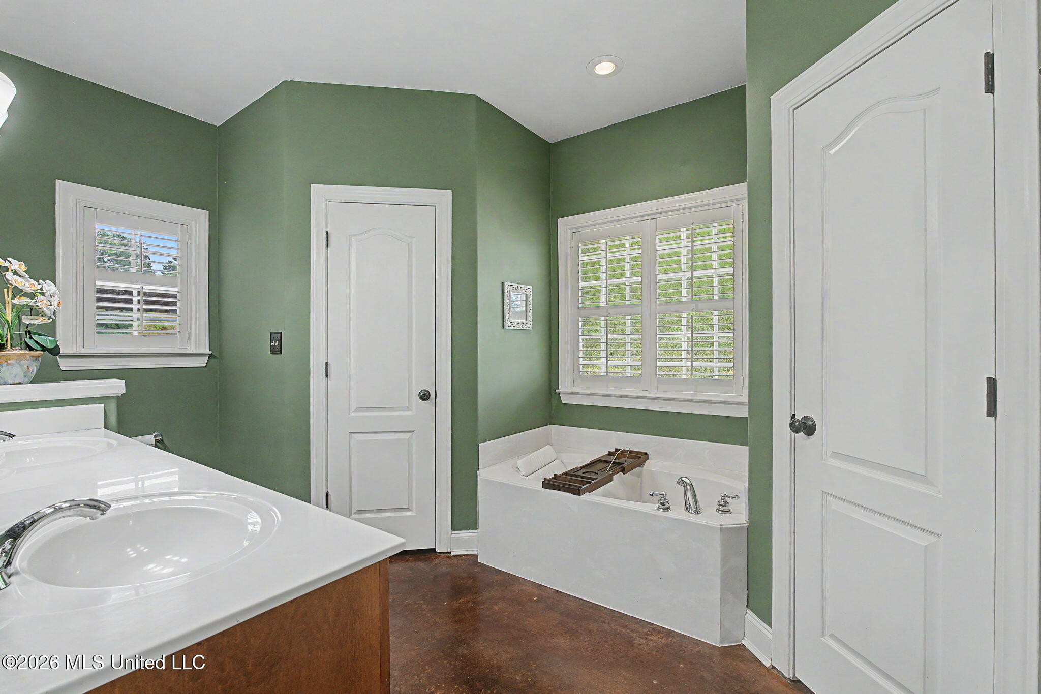 39 Winter Oaks Drive Property Photo 24