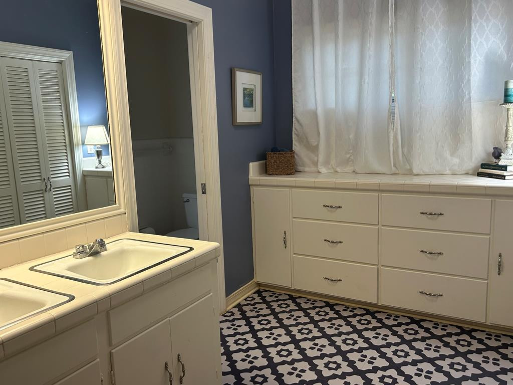 1605 Lissa Drive Property Photo 23