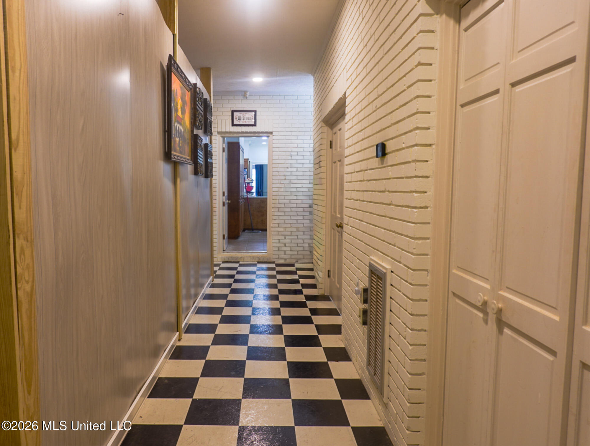 1605 Lissa Drive Property Photo 33