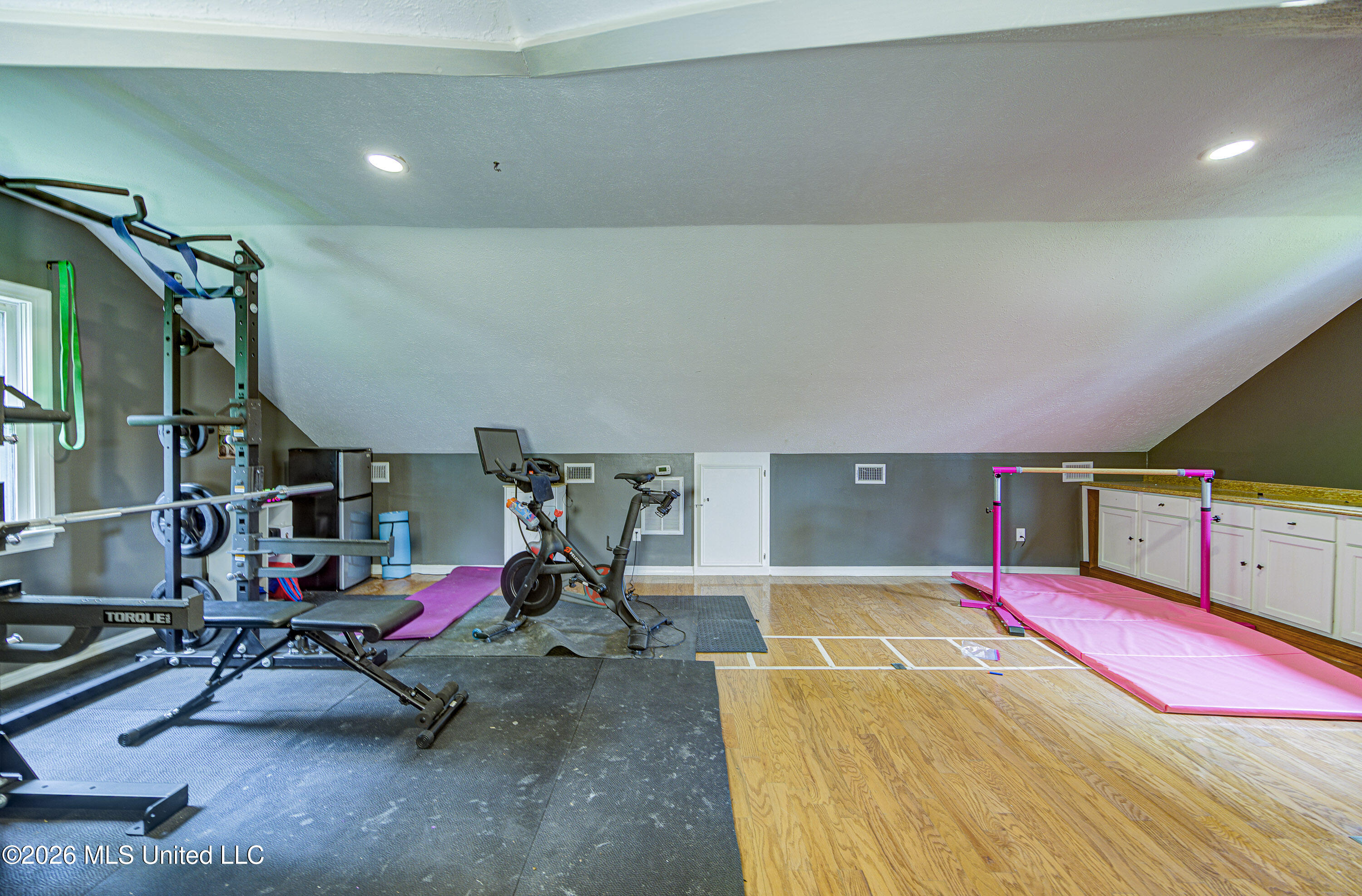 113 Woodstock Drive Property Photo 46