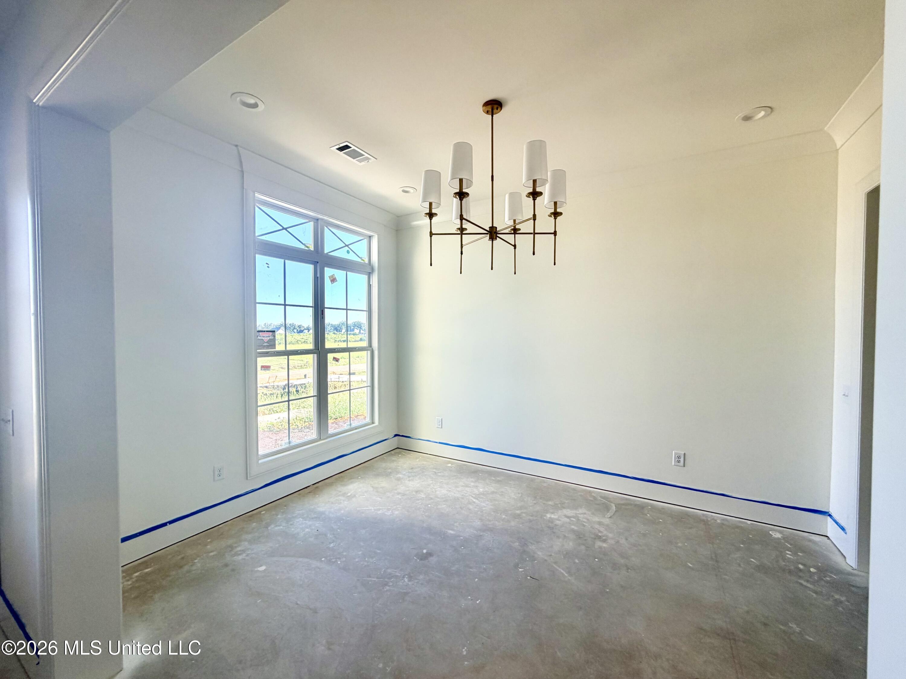 930 Mulberry Drive Property Photo 3
