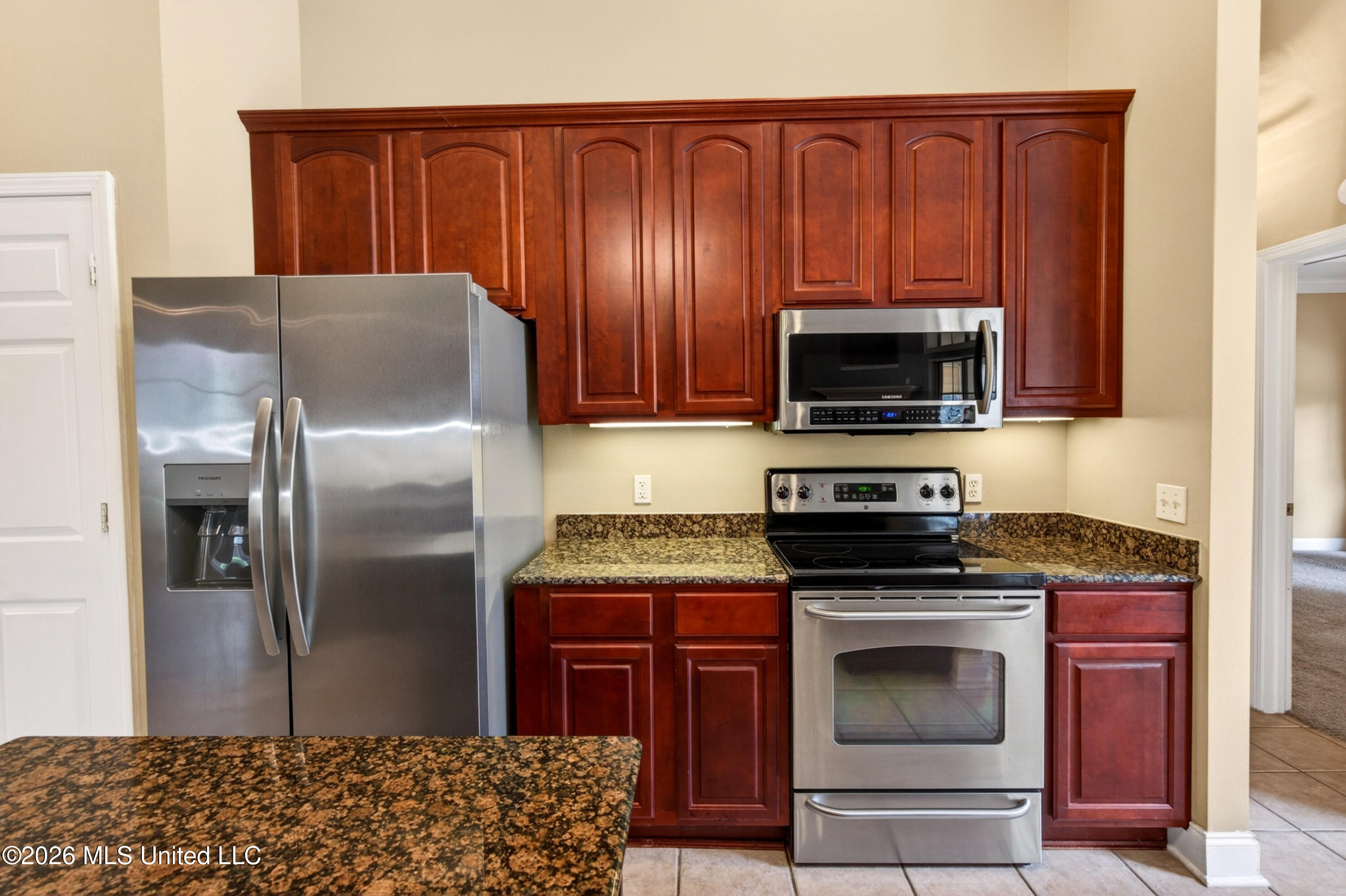 63723 N Diamondhead Drive Property Photo 16