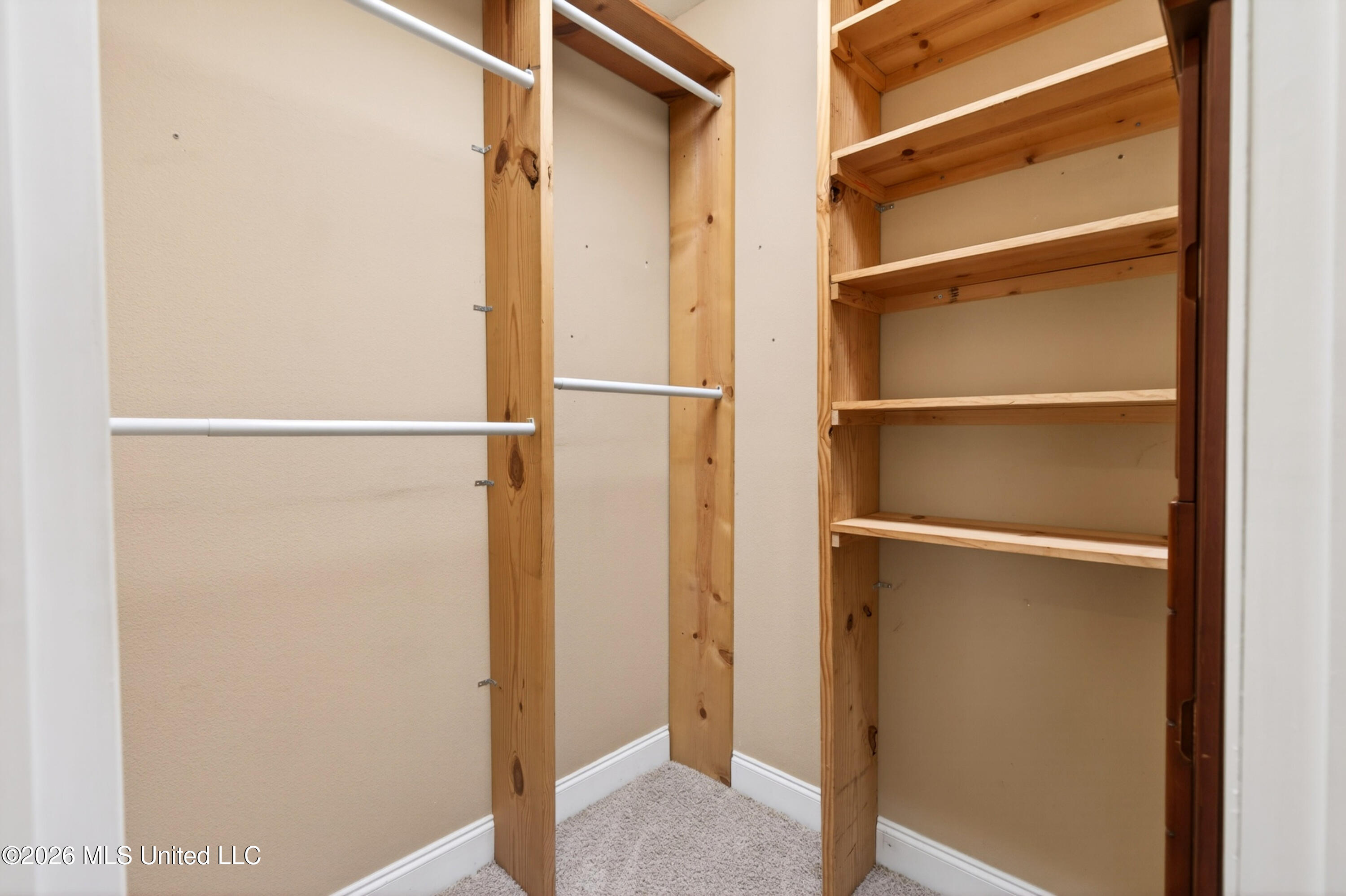 63723 N Diamondhead Drive Property Photo 25