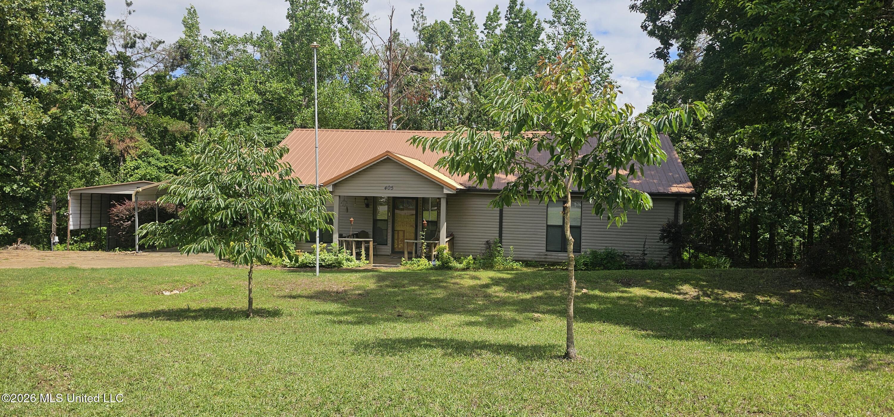 405 Chickasaw Road Property Photo 3