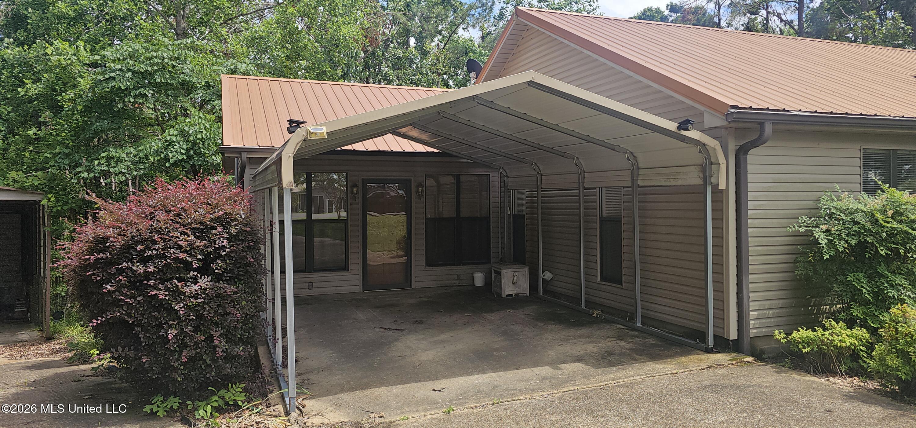 405 Chickasaw Road Property Photo 5