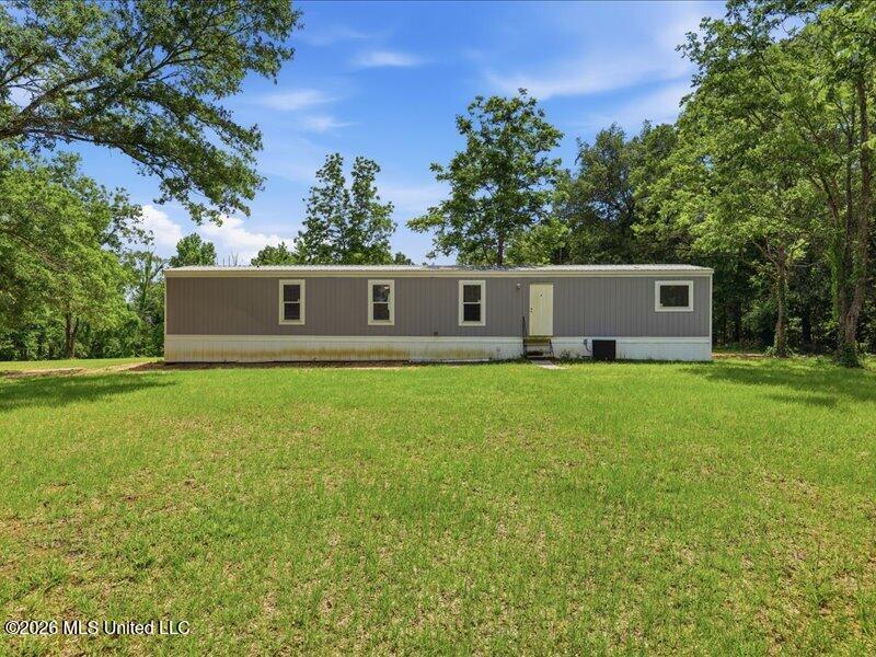 4525 N Midway Property Photo 7
