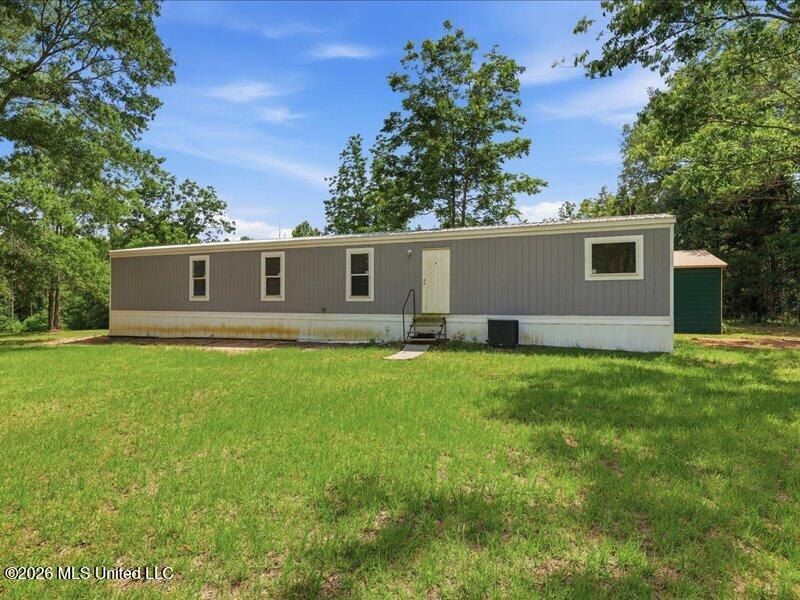 4525 N Midway Property Photo 8