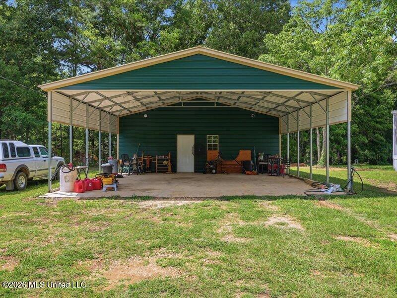 4525 N Midway Property Photo 10
