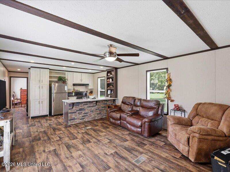 4525 N Midway Property Photo 17