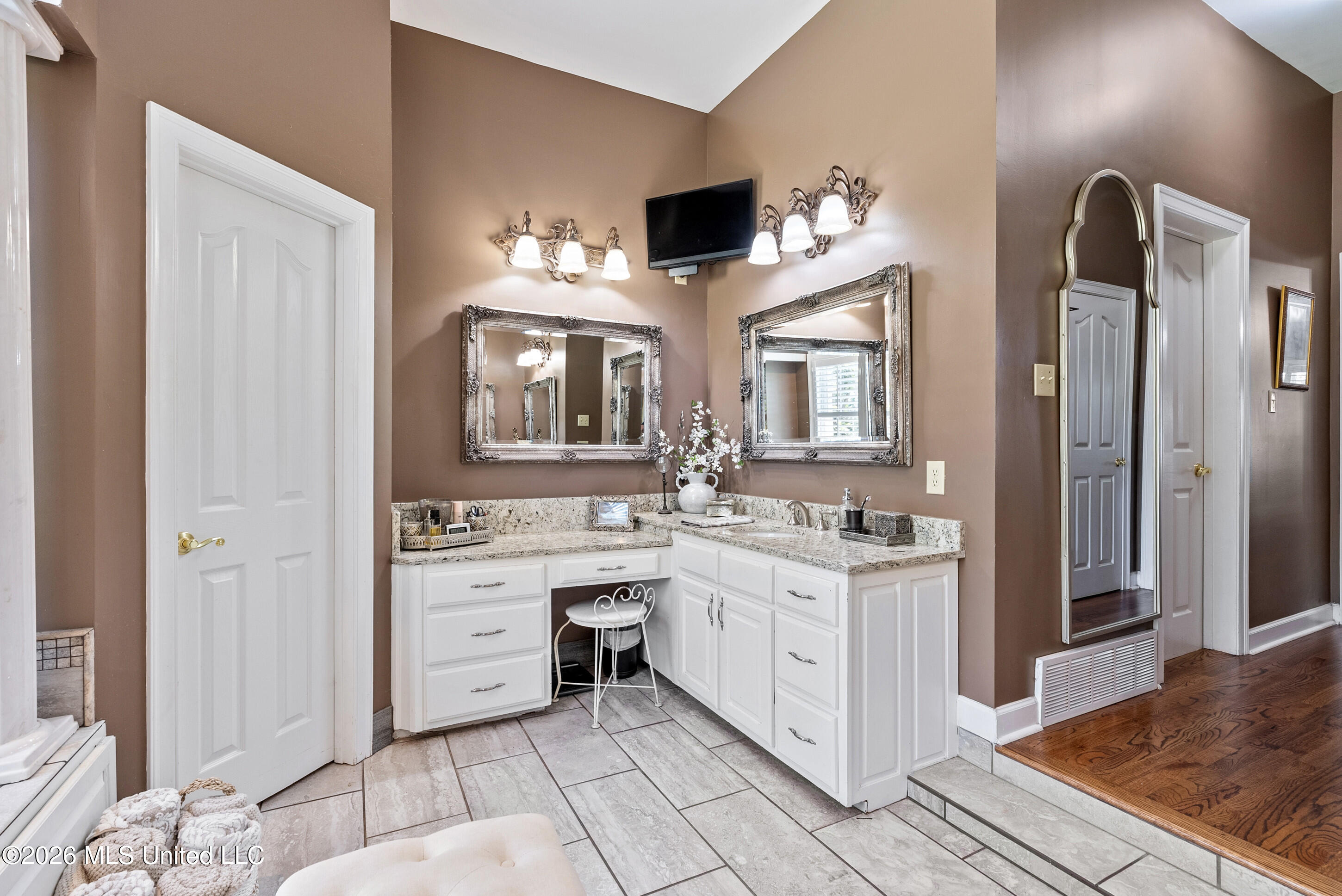 5138 Saint Andrews Cove Property Photo 29