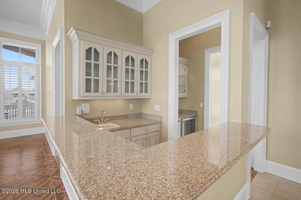 19384 Leeward Cove Property Photo 8