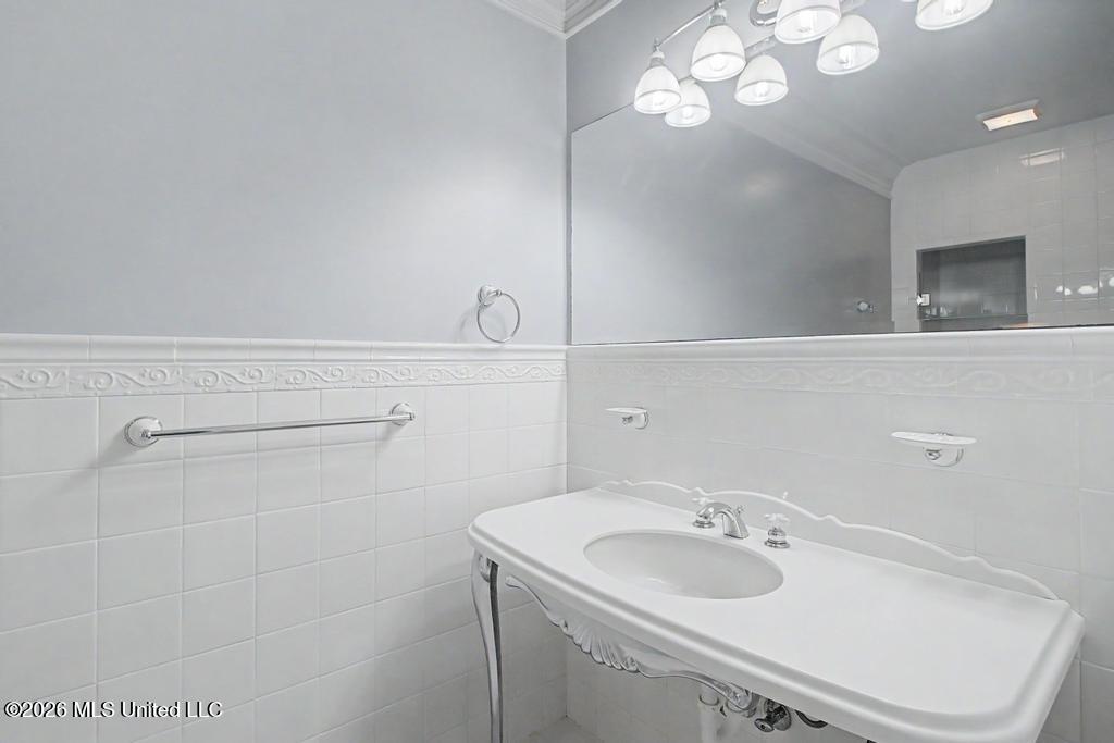 19384 Leeward Cove Property Photo 58