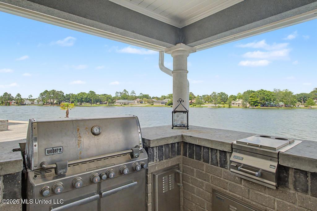 19384 Leeward Cove Property Photo 68