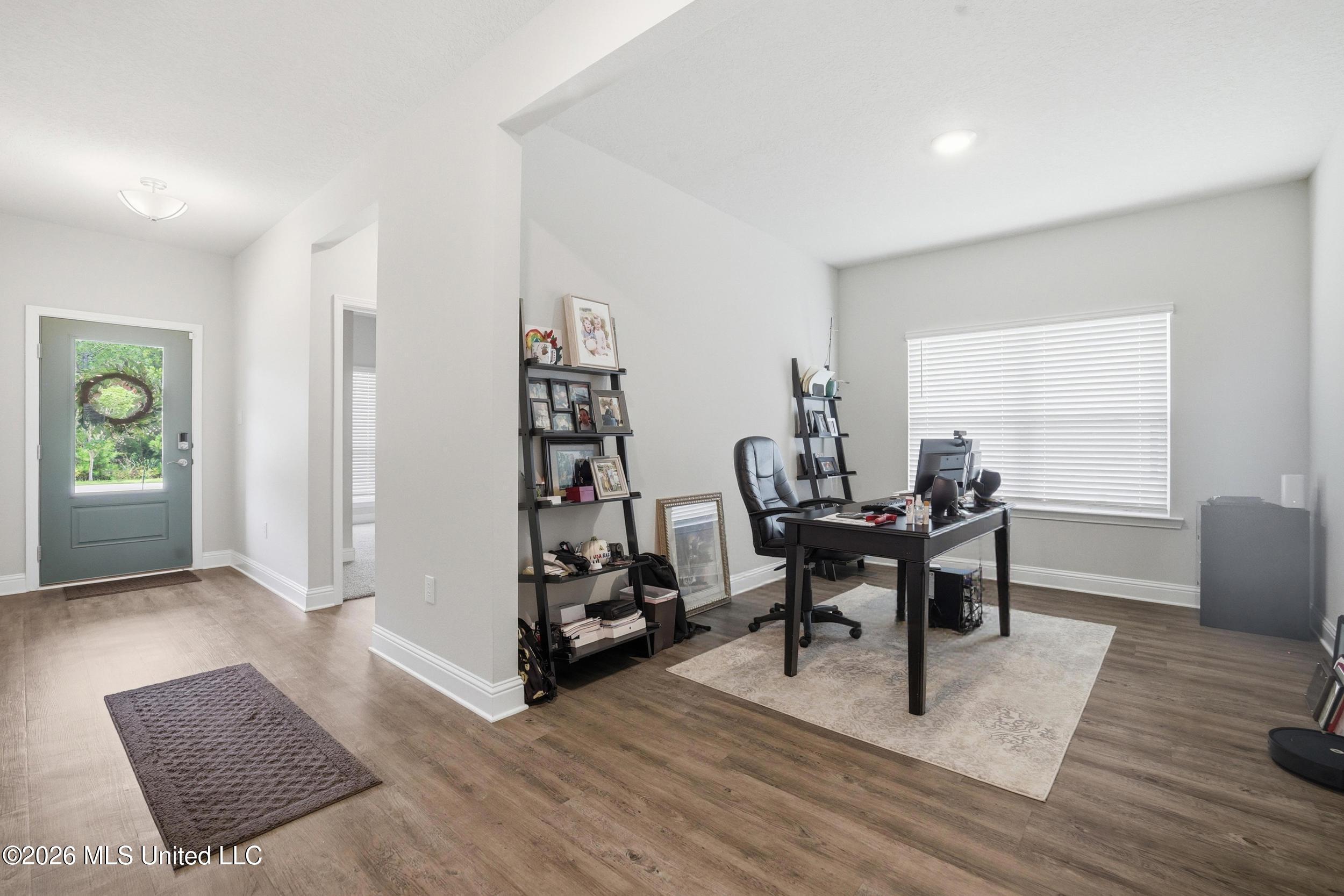 7812 Coral Lane Property Photo 6