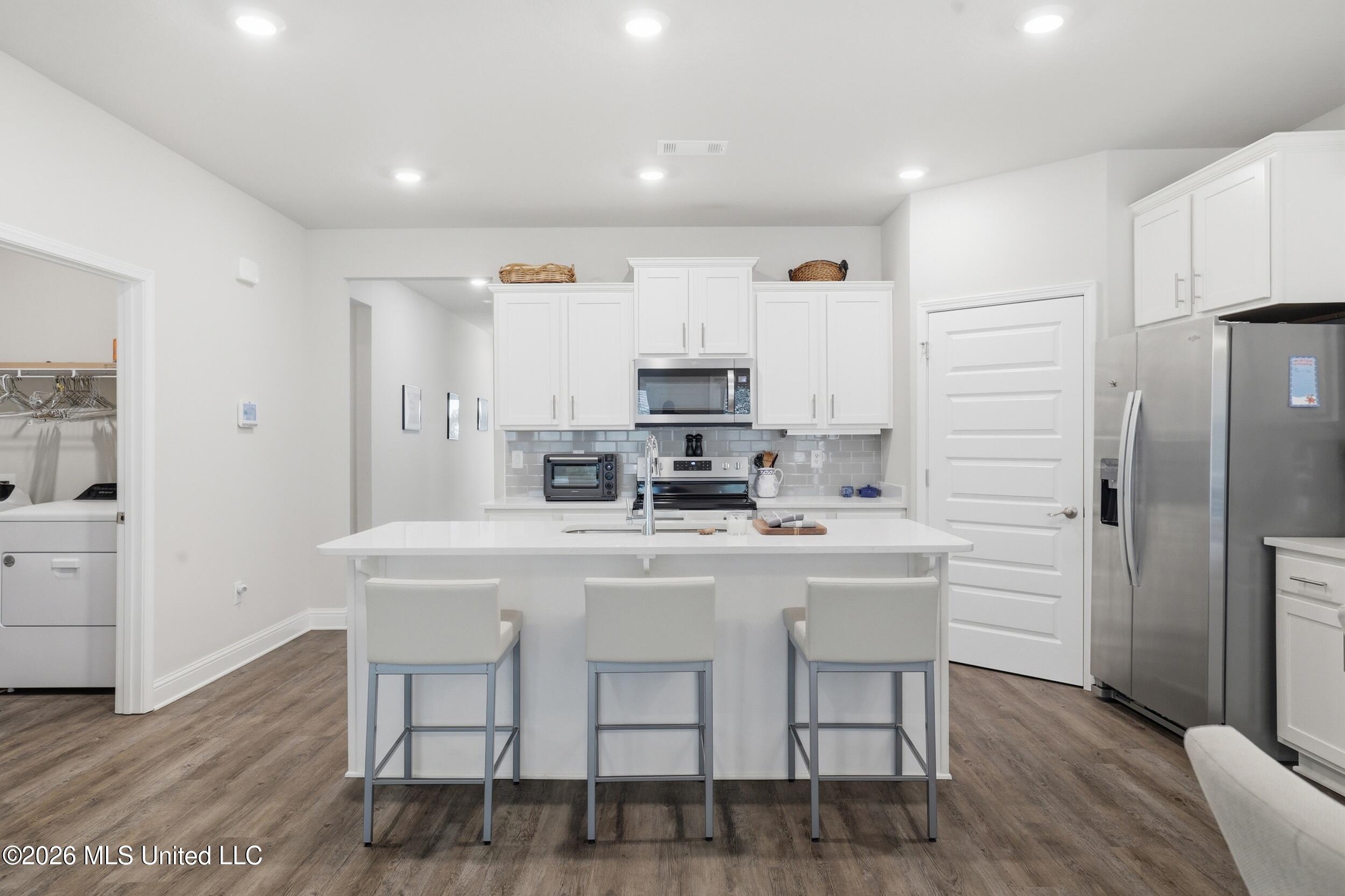 7812 Coral Lane Property Photo 16