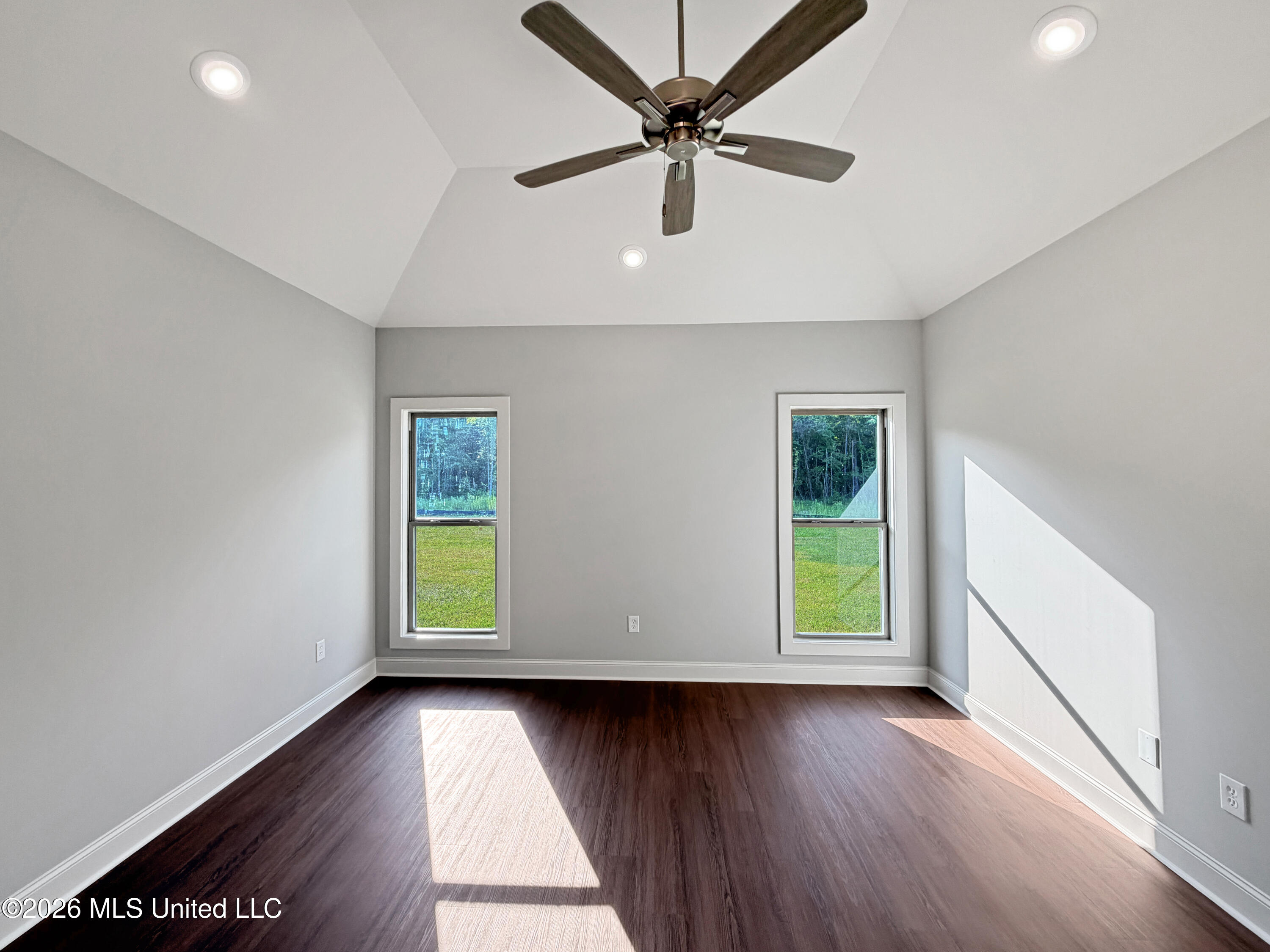 217 Anderson Oaks Drive Property Photo 14