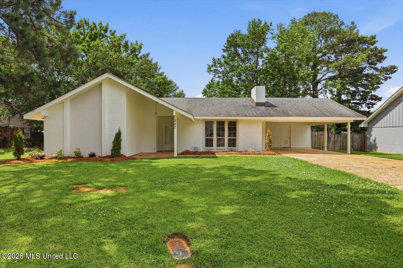 307 Pear Orchard Circle Property Photo 1